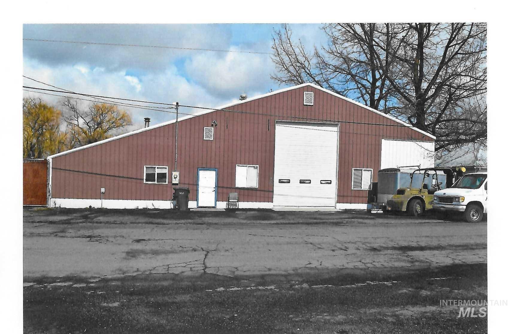 815 Cunningham Street Property Photo 1