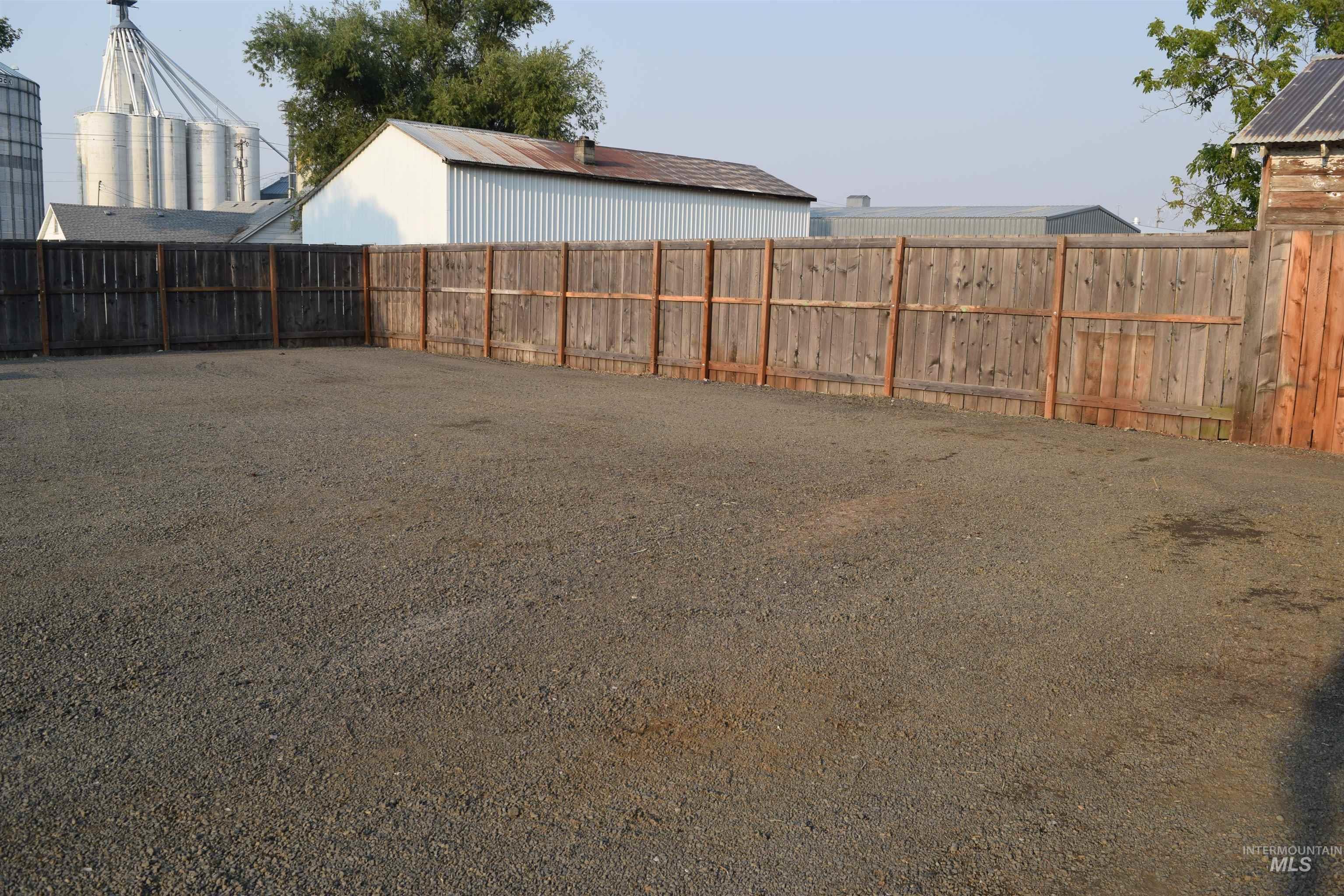 815 Cunningham Street Property Photo 22