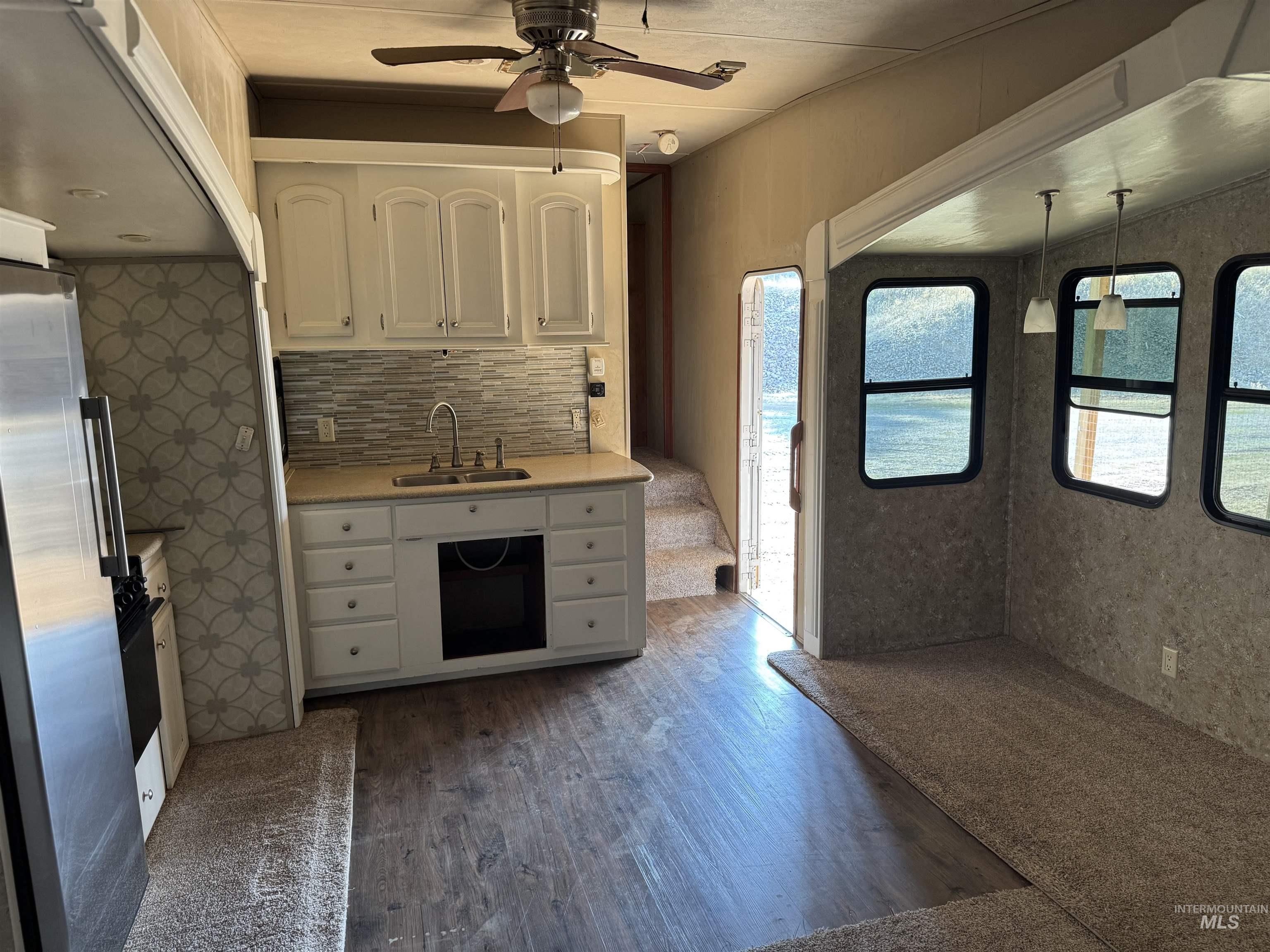 129 Meadow Lane Property Photo 15