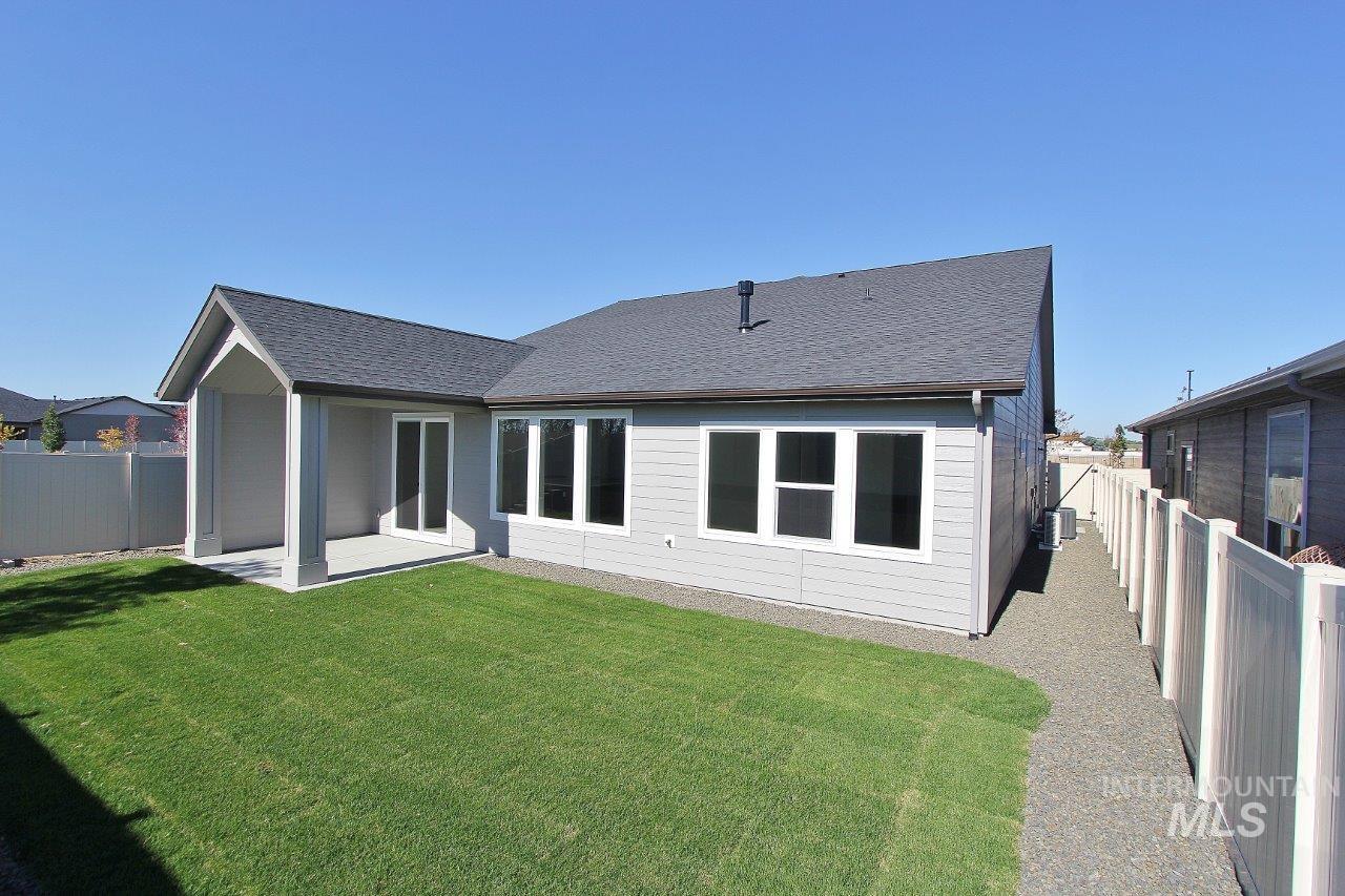 1437 E Andes Dr Property Photo 27