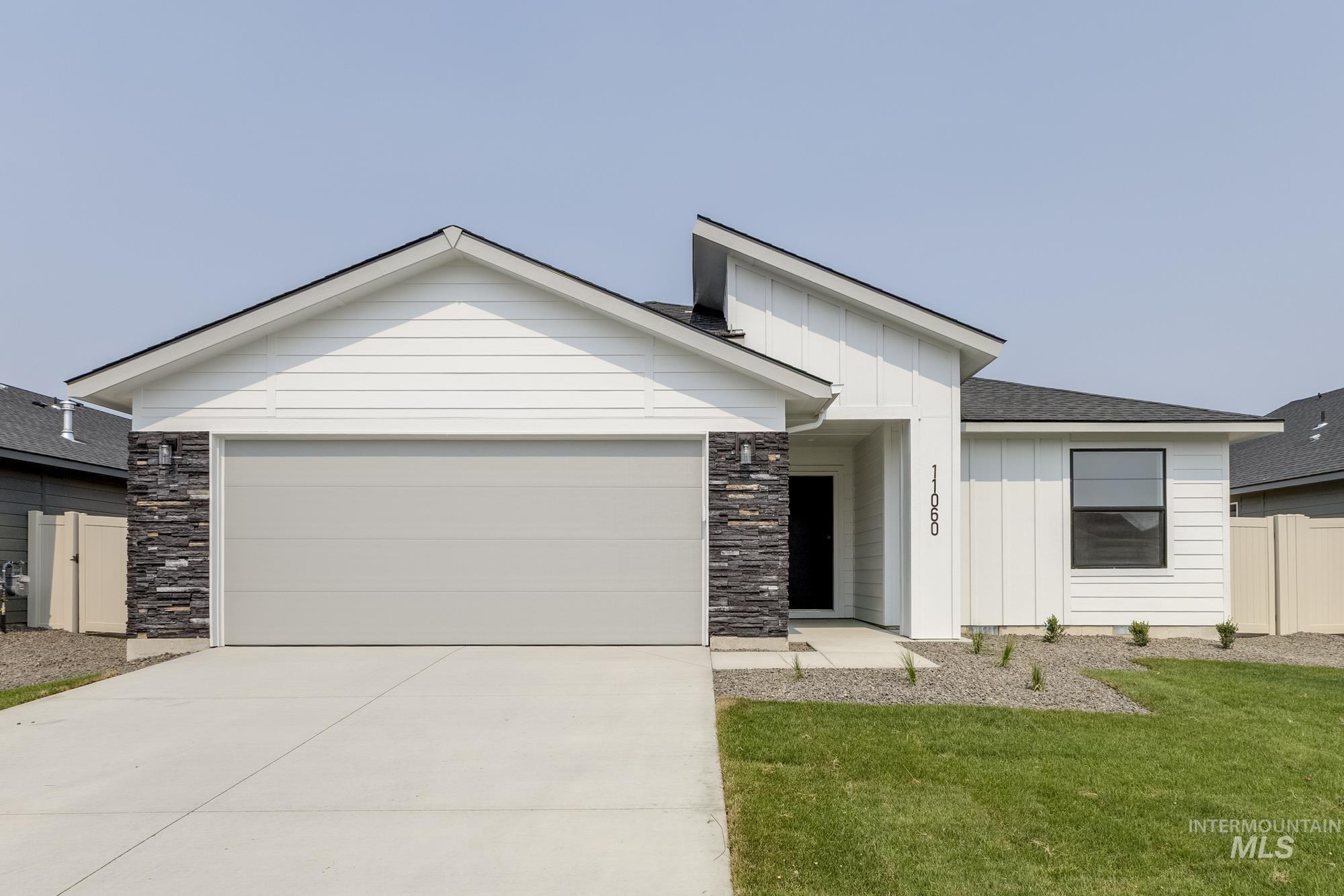 11060 Cart St Property Photo 1