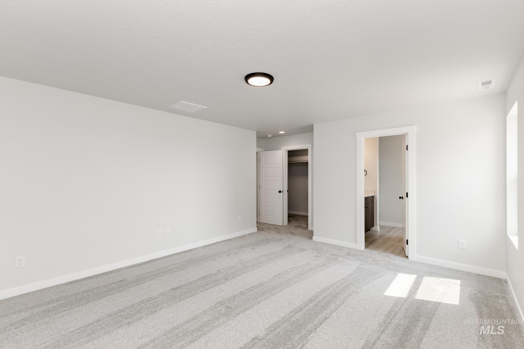 16760 Sentinel Ave Property Photo 16