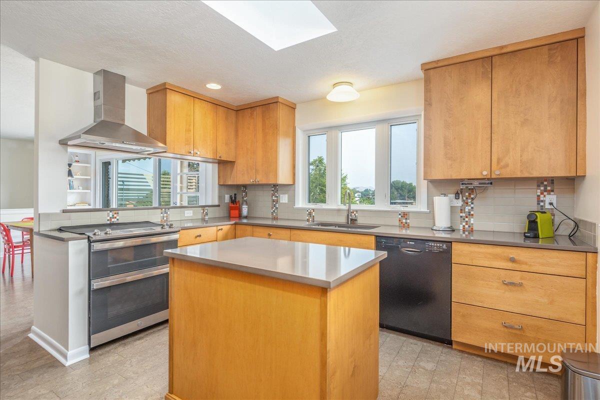 92 W Horizon Dr Property Photo 10