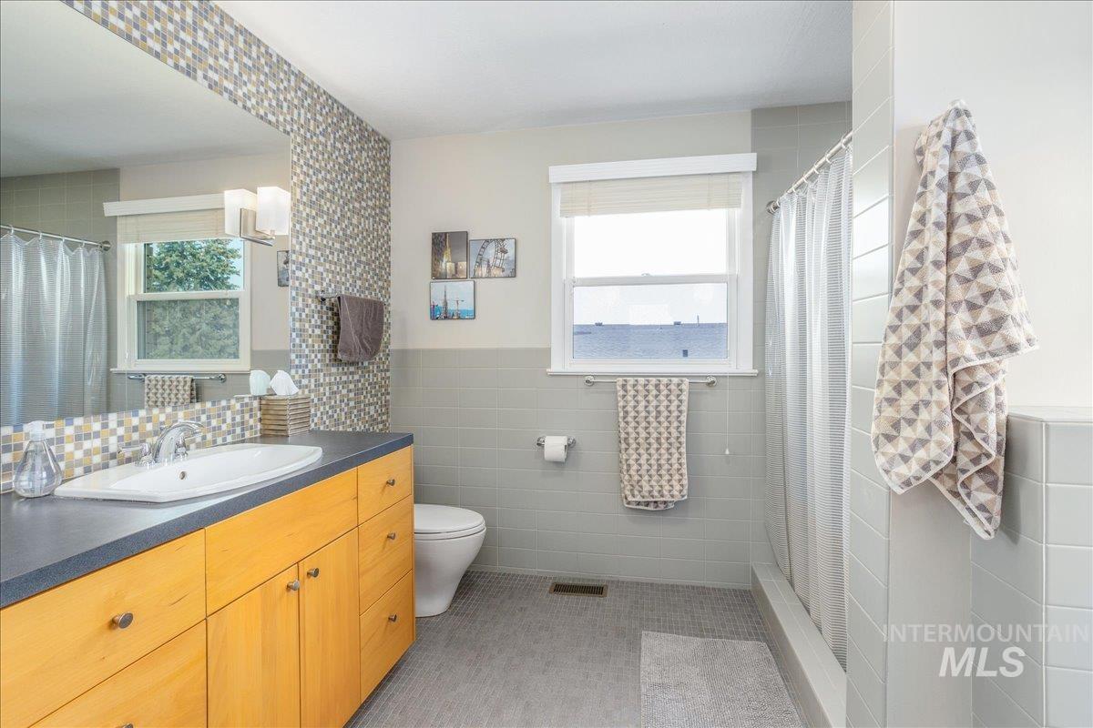 92 W Horizon Dr Property Photo 17