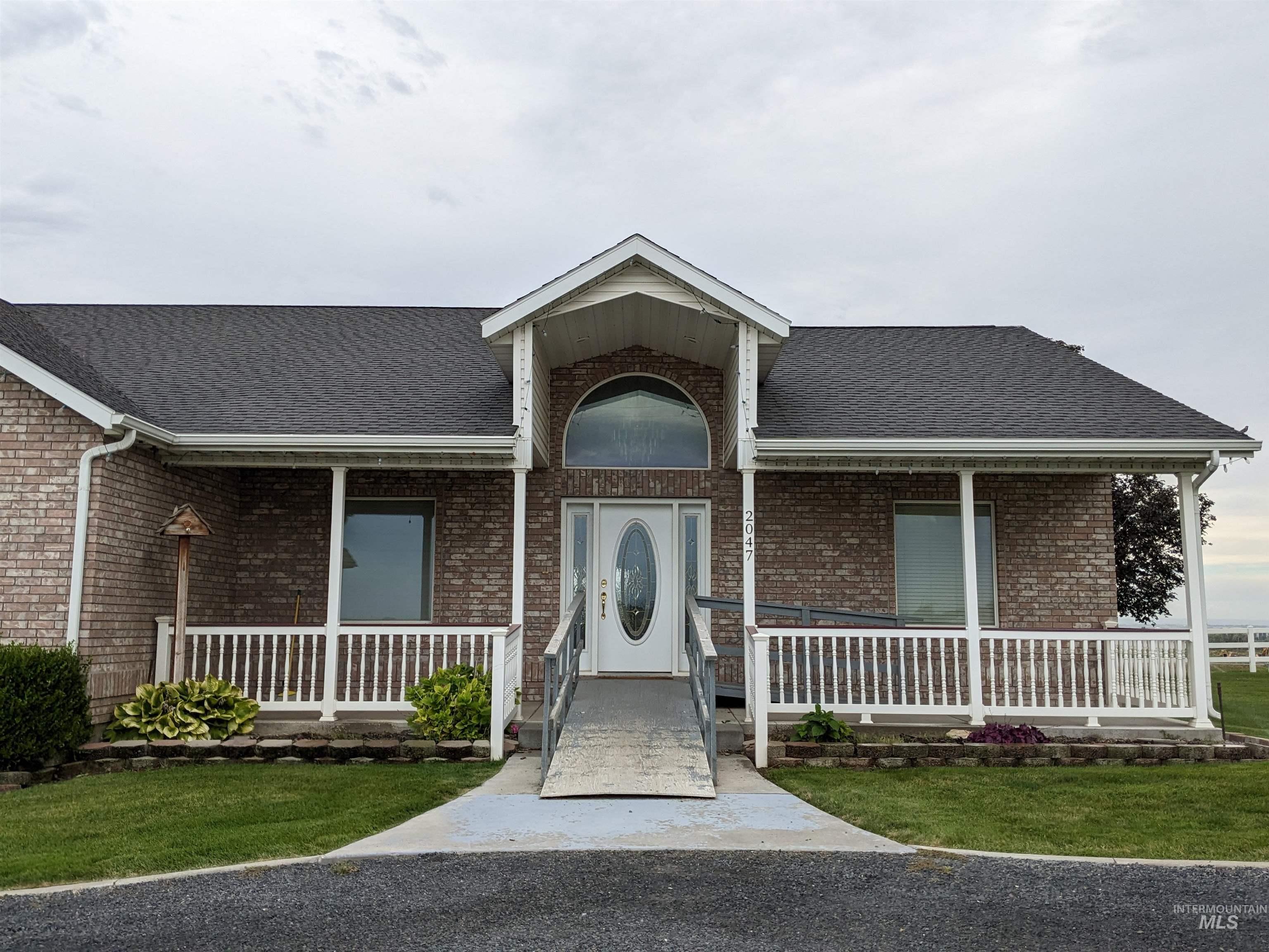 2047 E 2975 S Property Photo 1