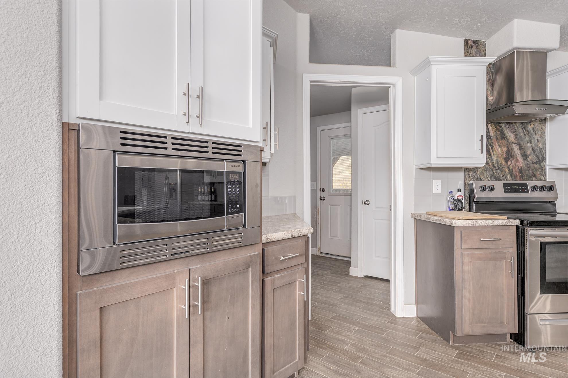 1587 Gentry Ln Property Photo 11