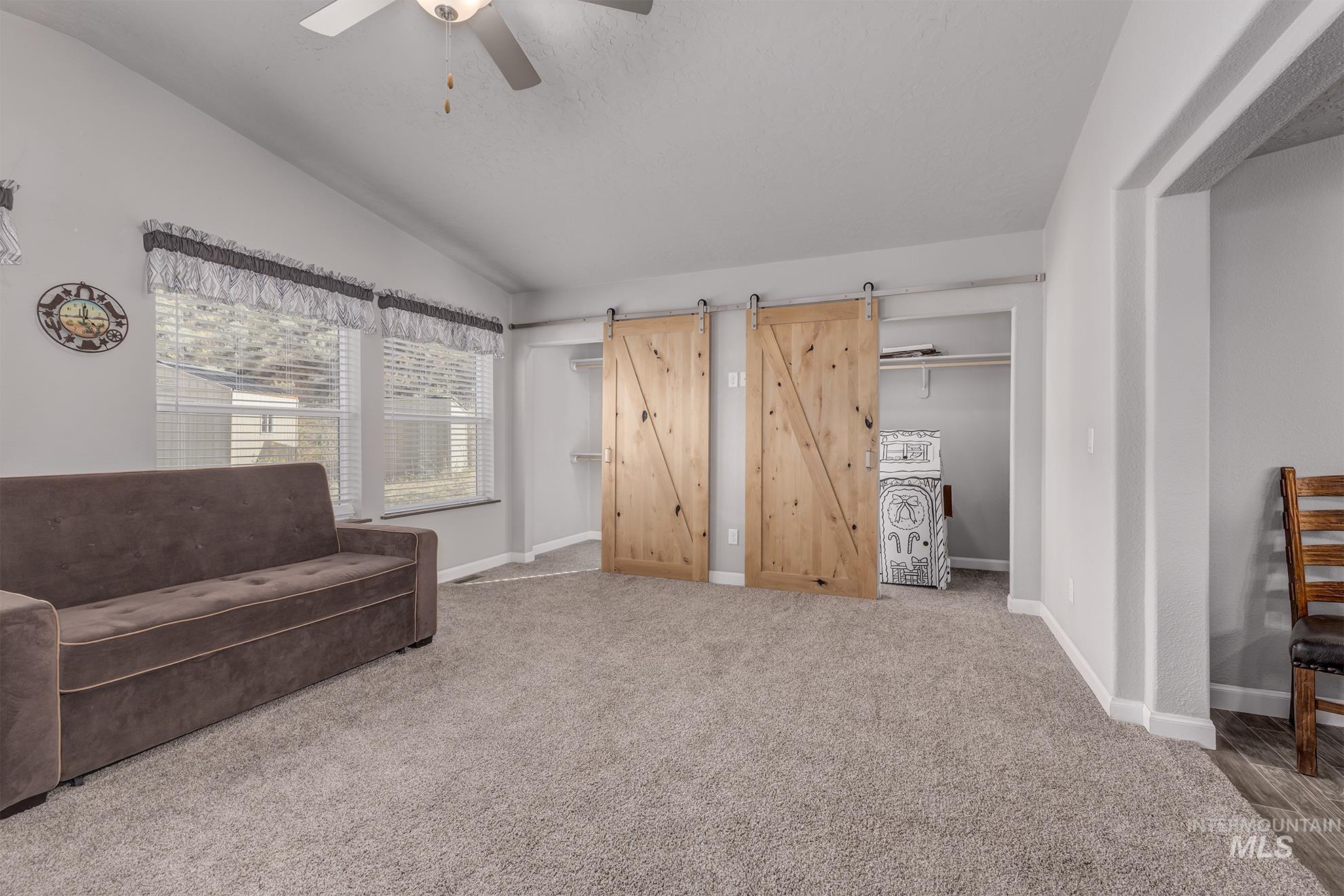 1587 Gentry Ln Property Photo 18