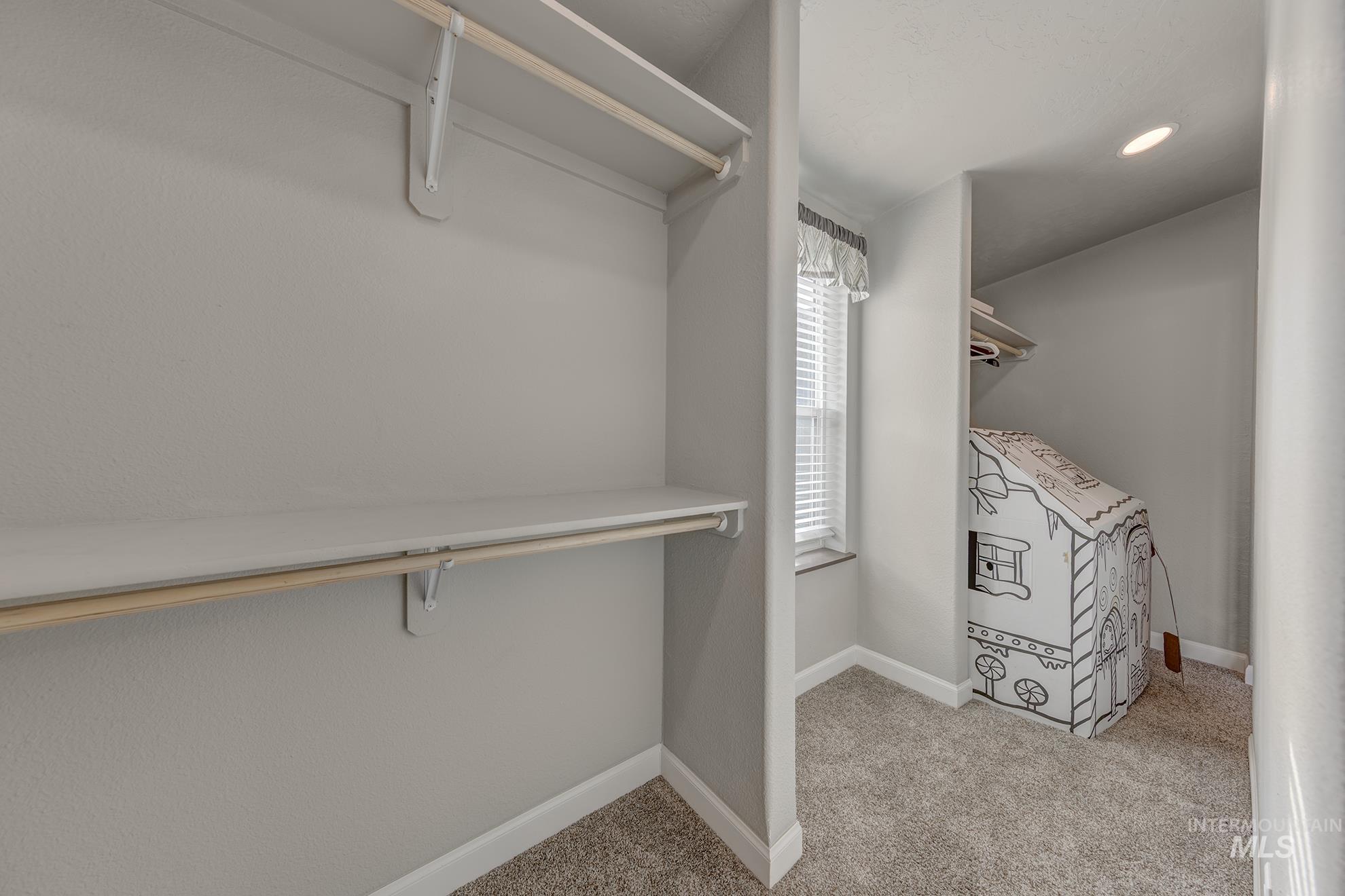 1587 Gentry Ln Property Photo 20