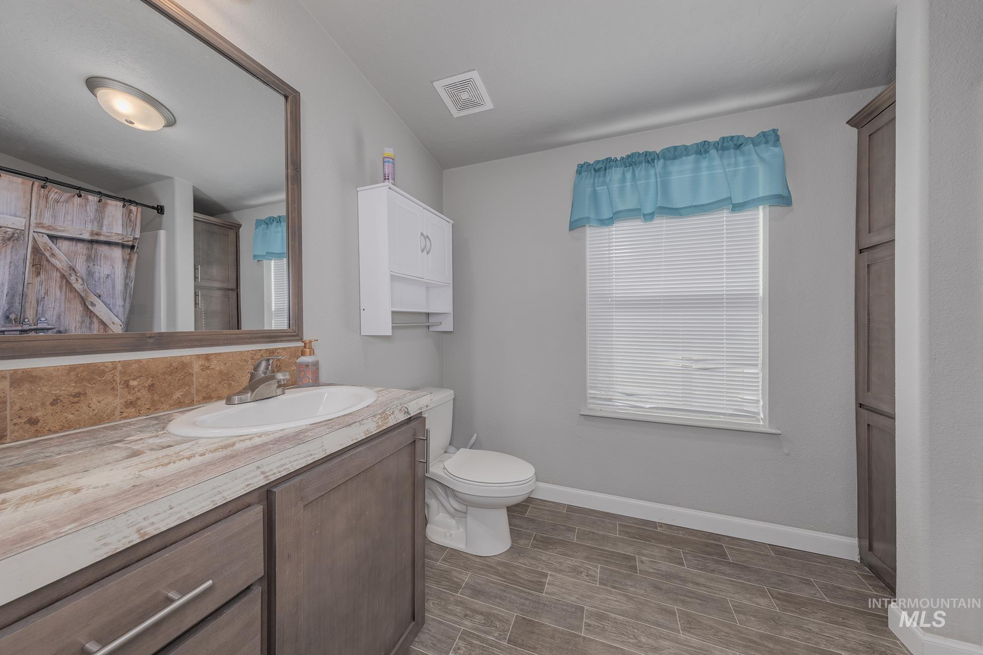 1587 Gentry Ln Property Photo 22