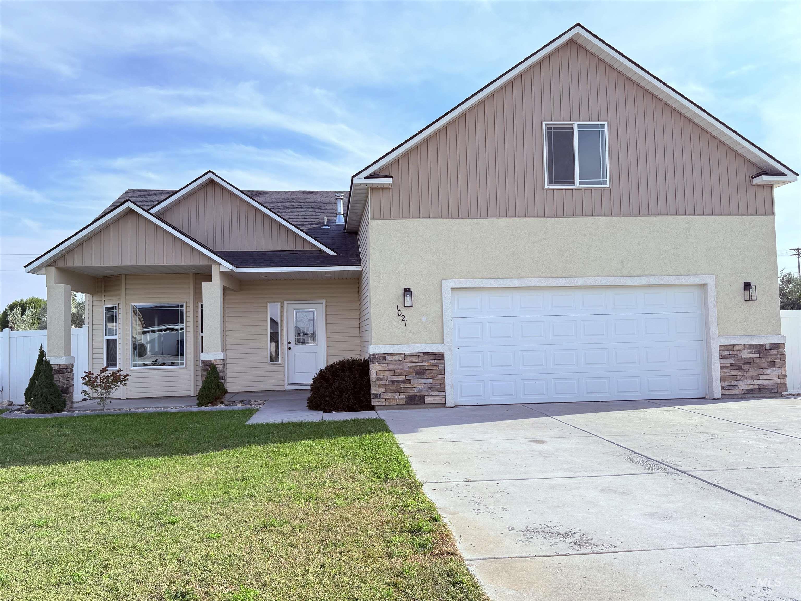 1021 12th Street Property Photo 1