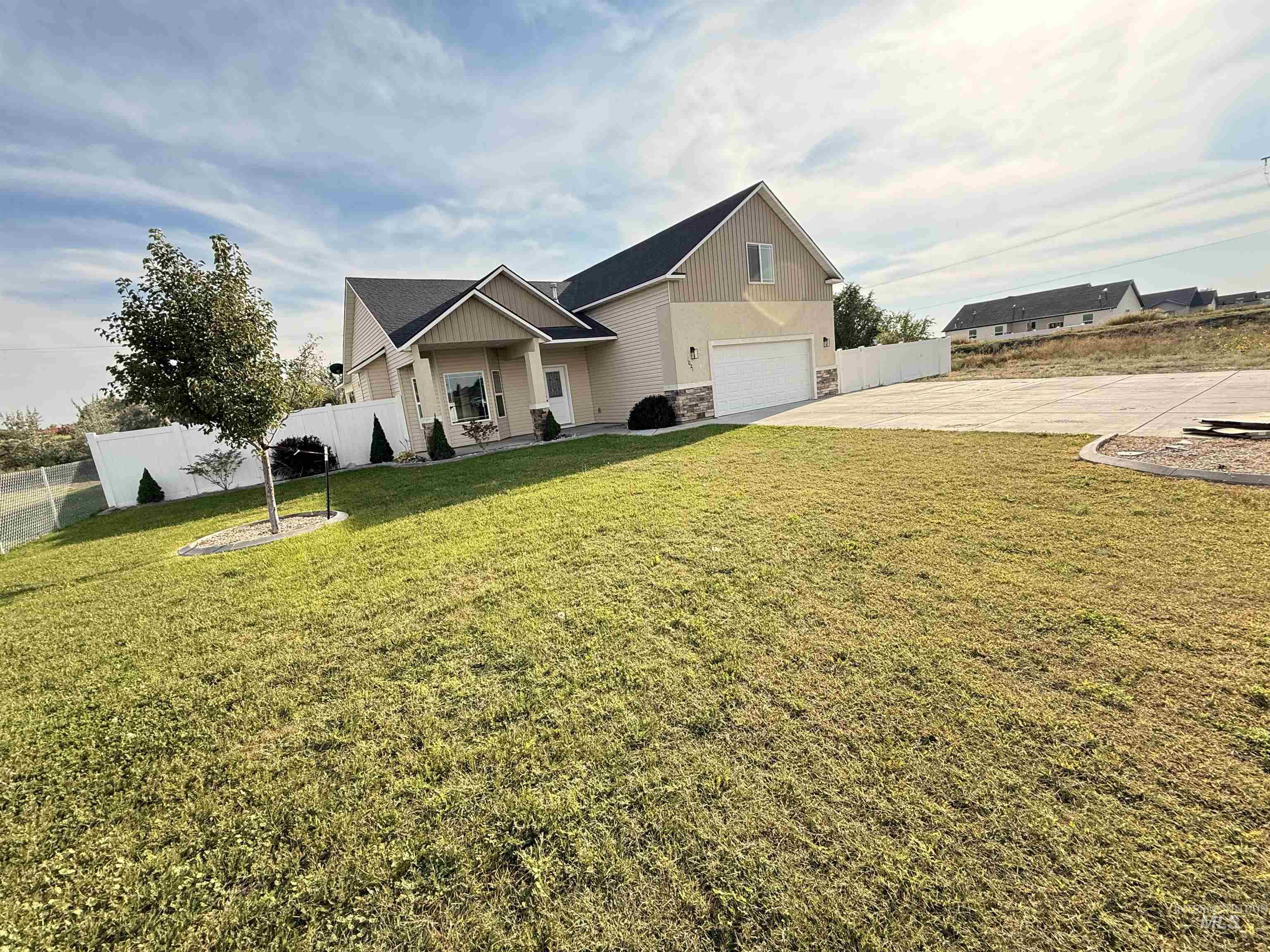 1021 12th Street Property Photo 2