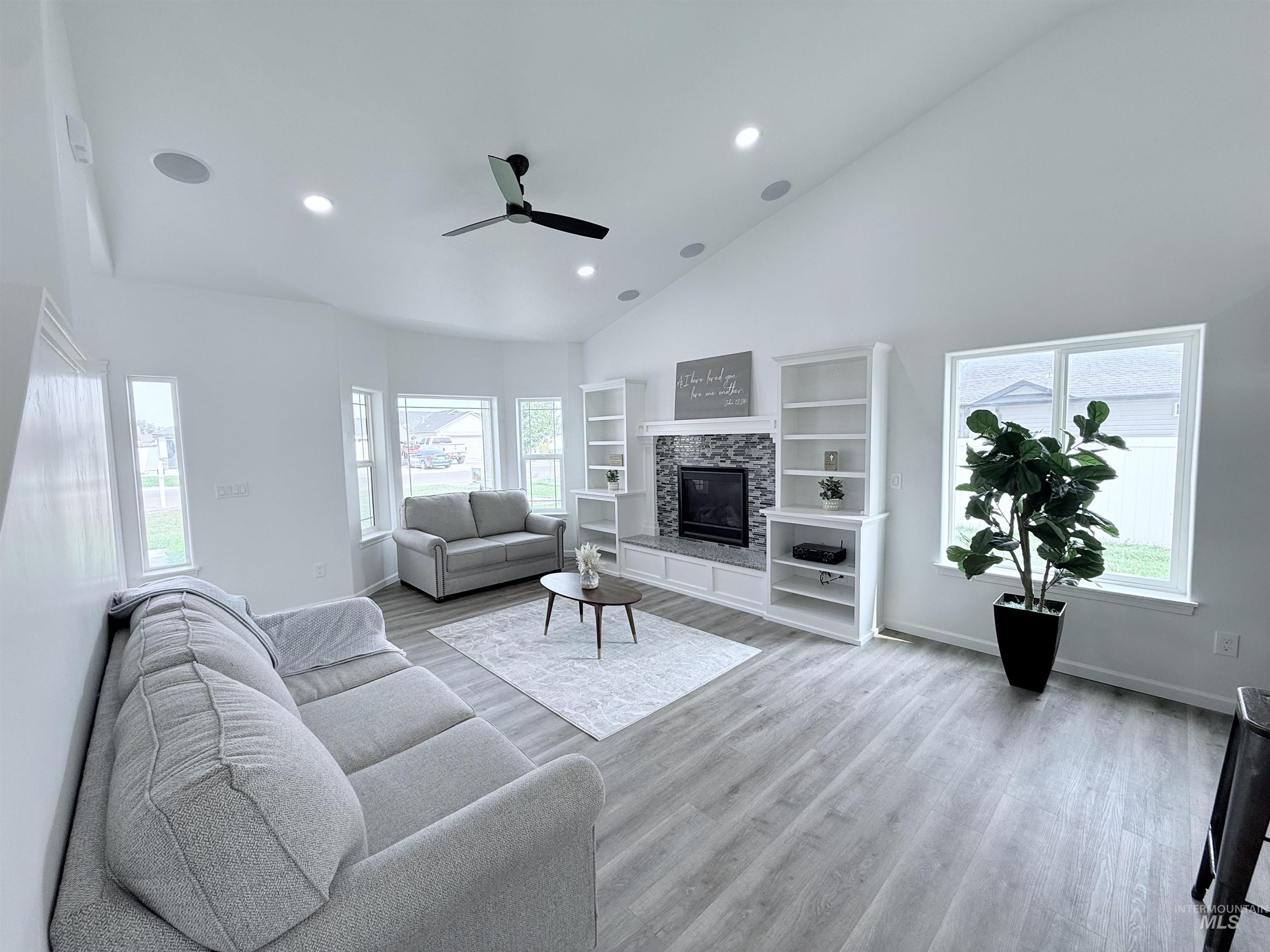 1021 12th Street Property Photo 4