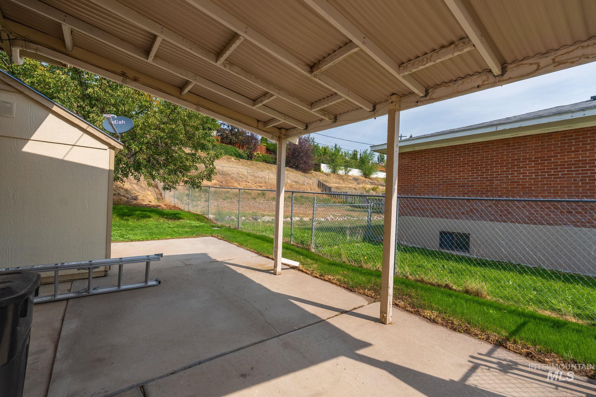 816 Park Lane Property Photo 34