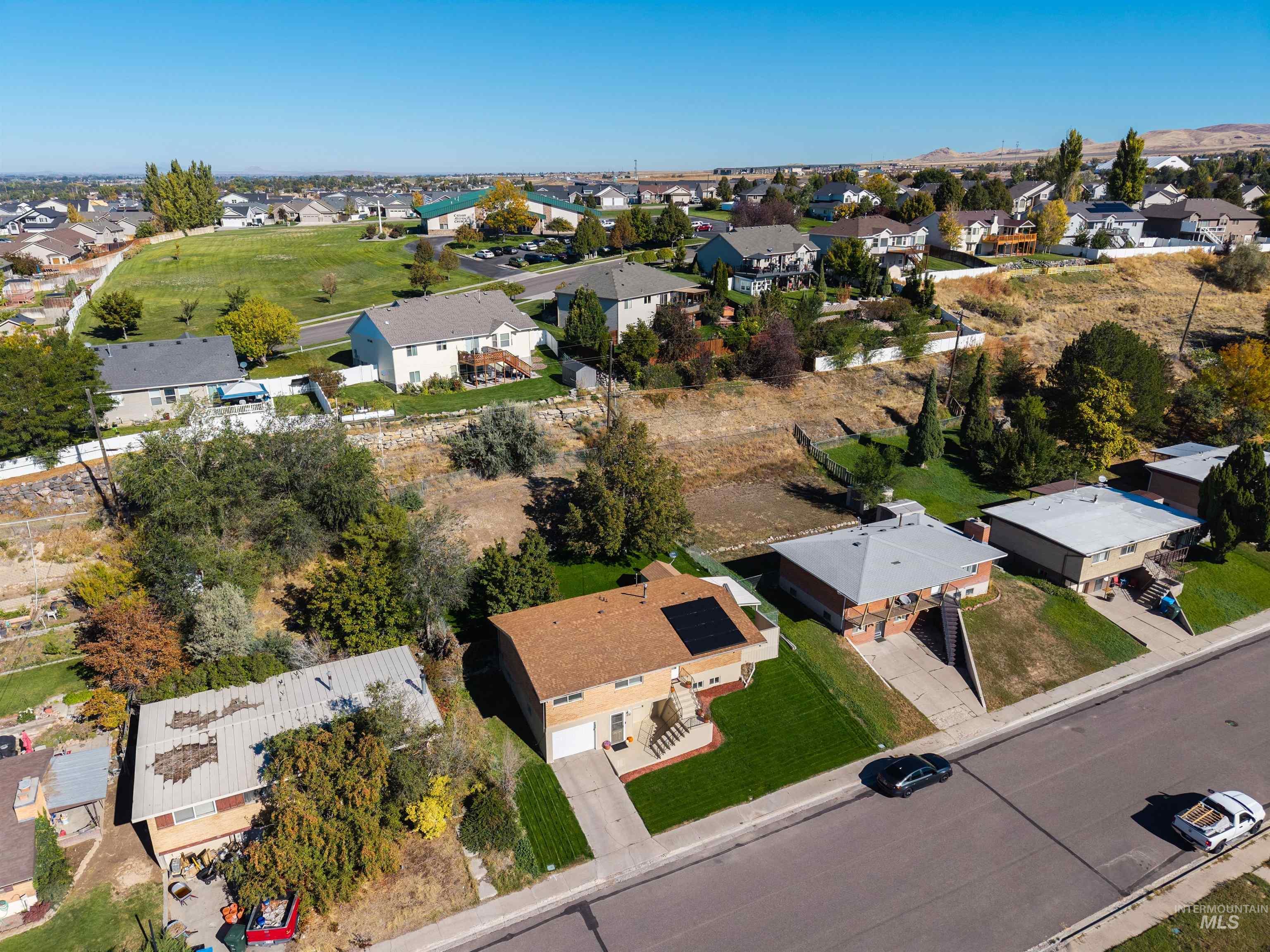 816 Park Lane Property Photo 42