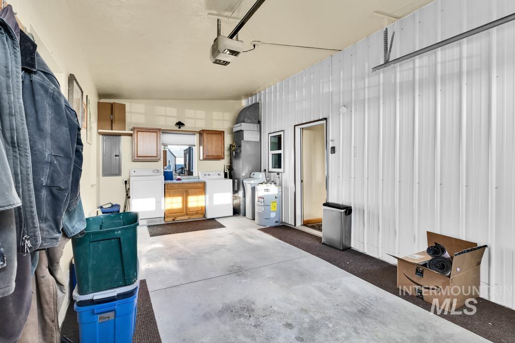 2530 E 4000 N Property Photo 25