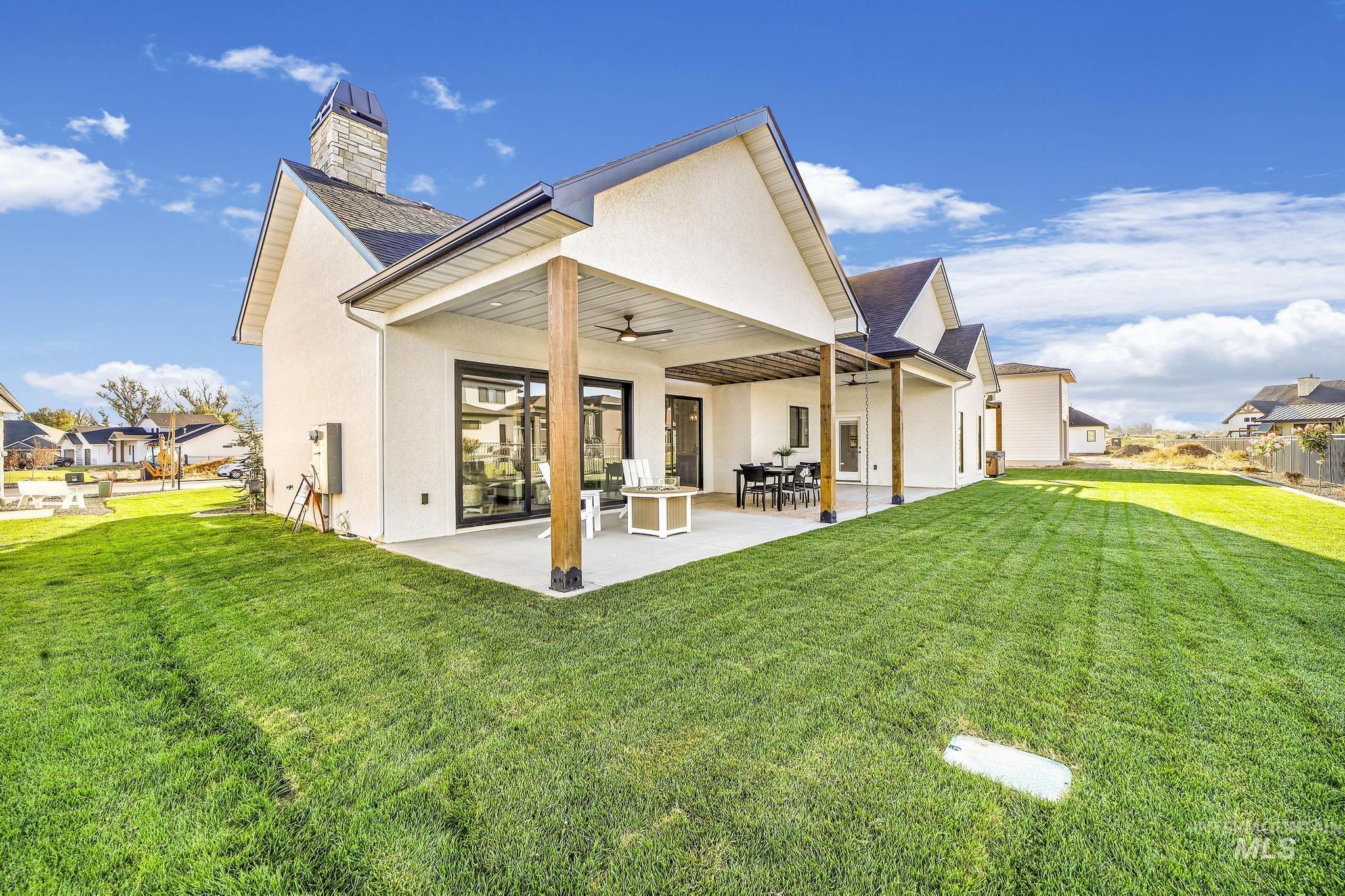 1580 Clear Creek Loop Property Photo 35