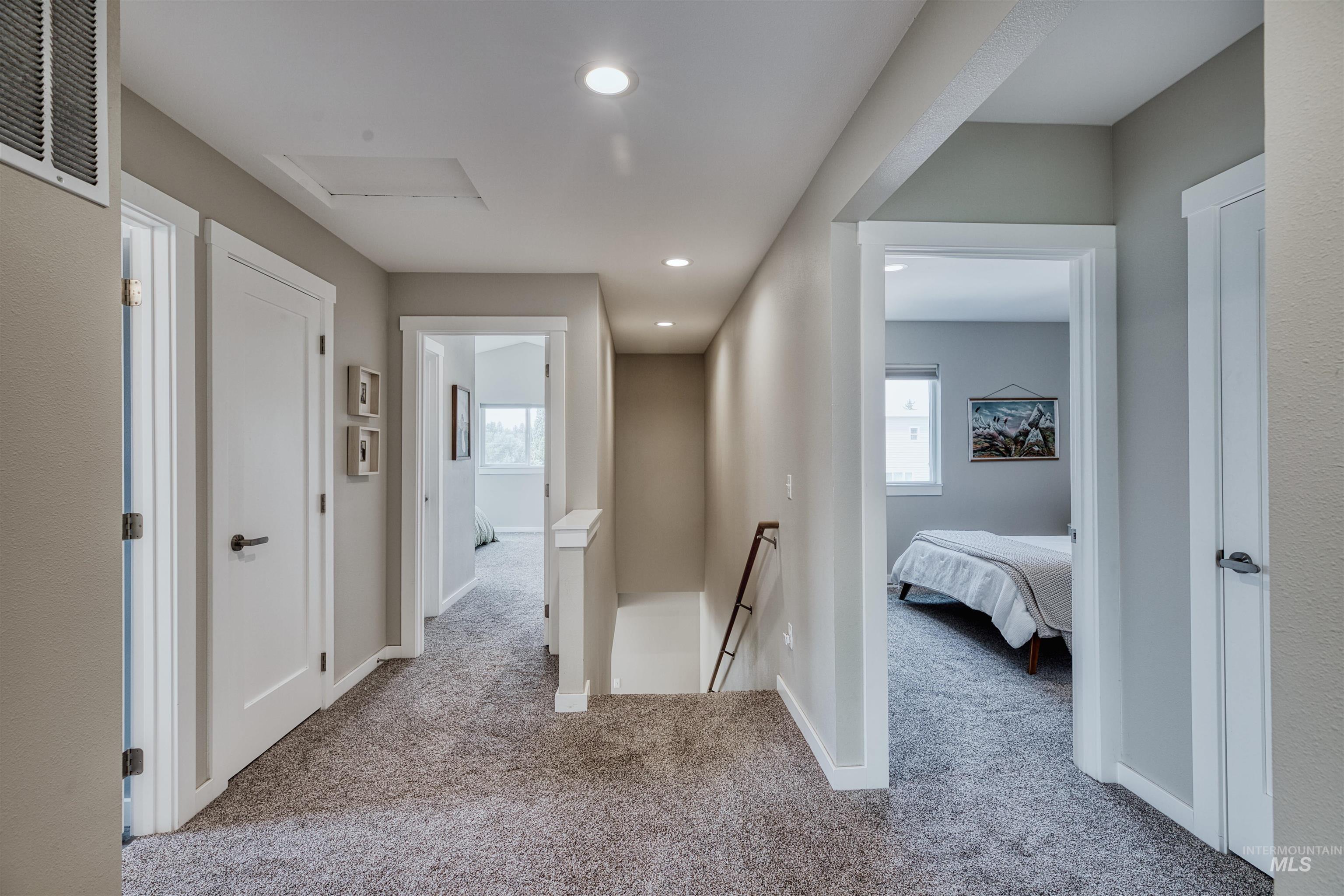 1645 E Third St Property Photo 11