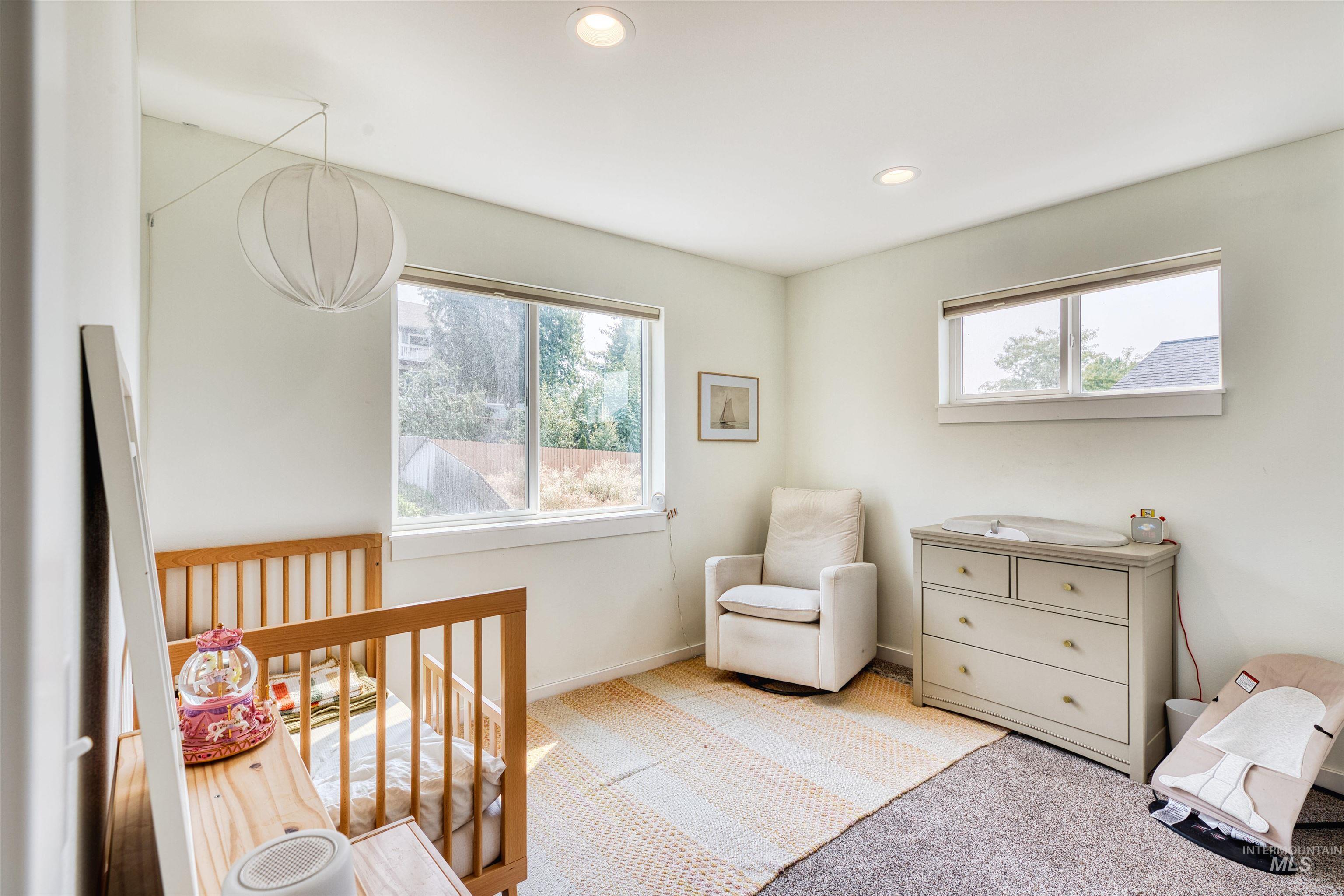 1645 E Third St Property Photo 13