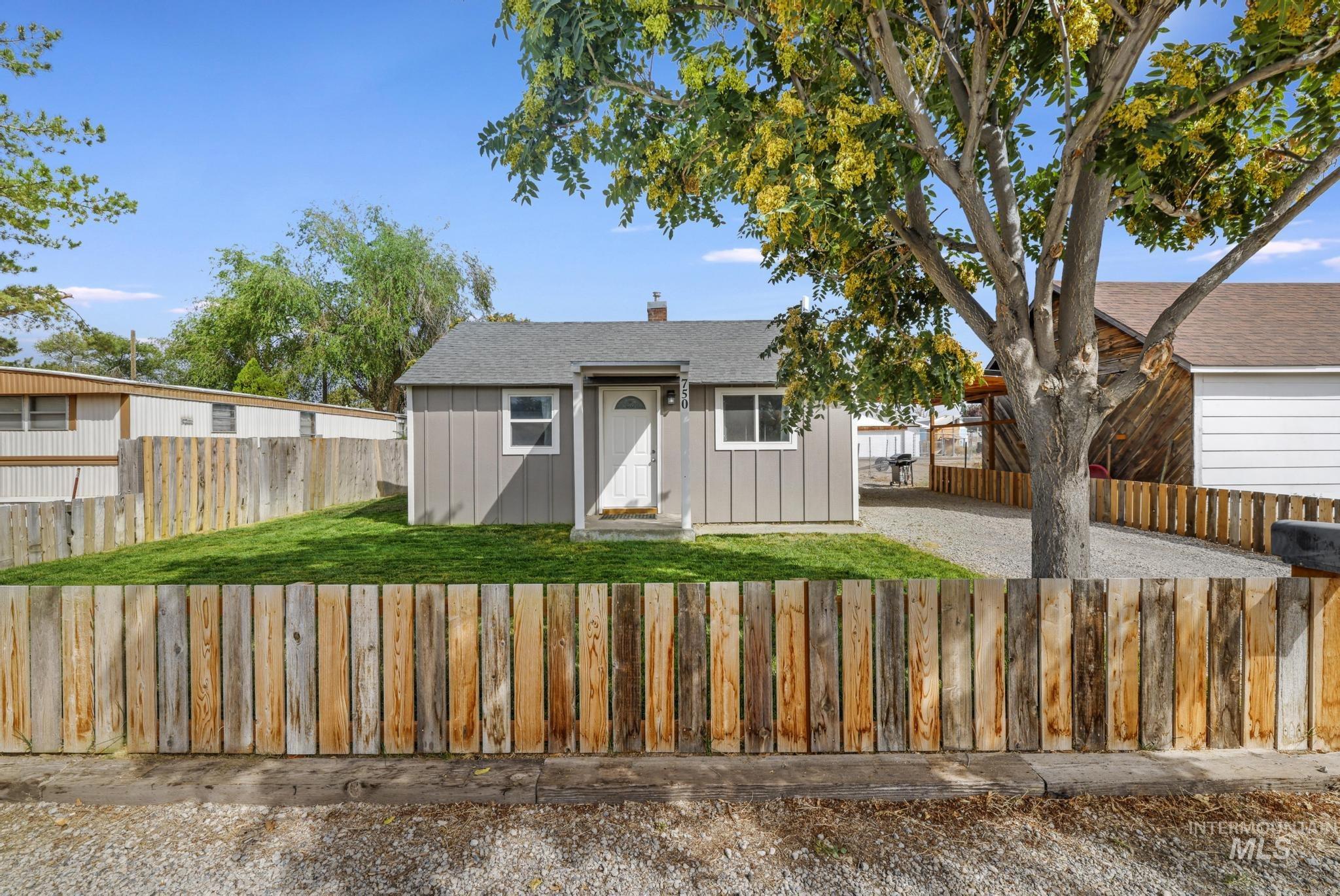 750 All St Property Photo 1