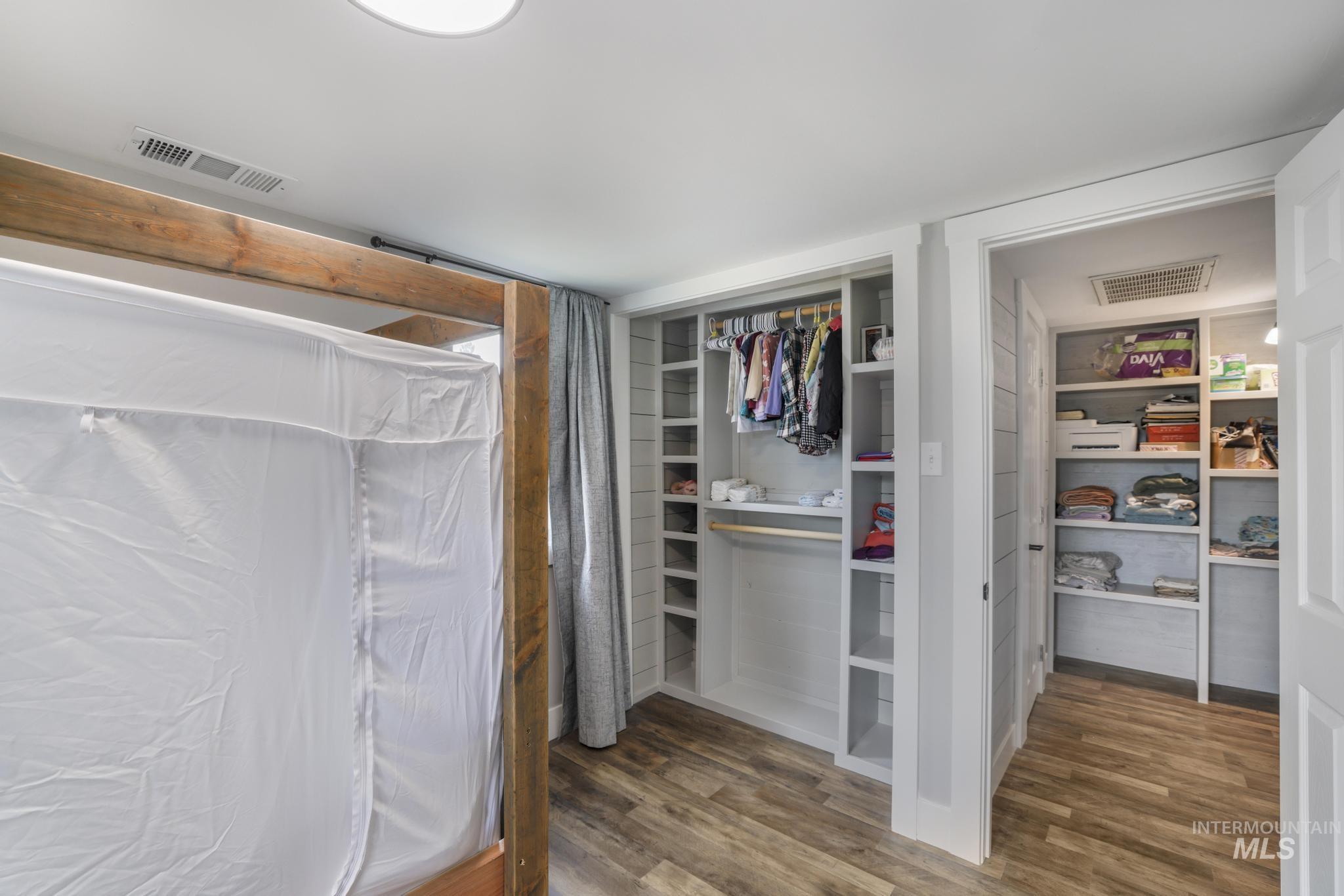 750 All St Property Photo 12