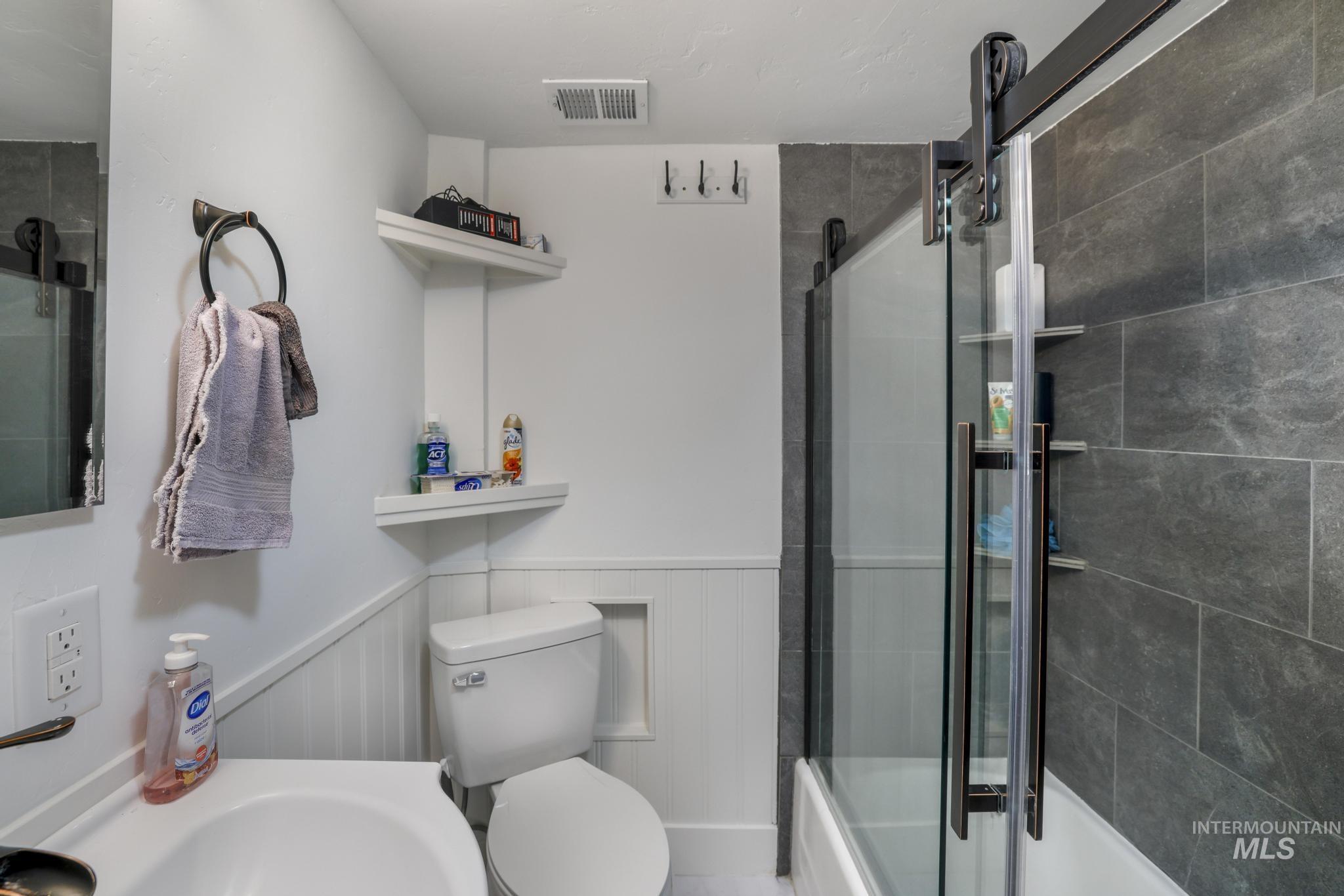 750 All St Property Photo 14