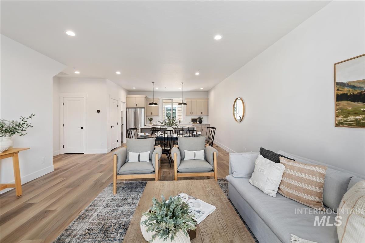 1745 S Rock View Ln. Property Photo 7