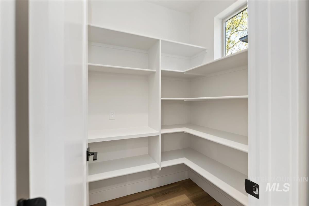 1745 S Rock View Ln. Property Photo 14