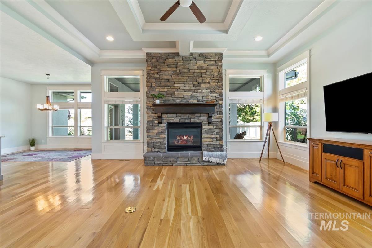 9852 W Golden Rain St Property Photo 4