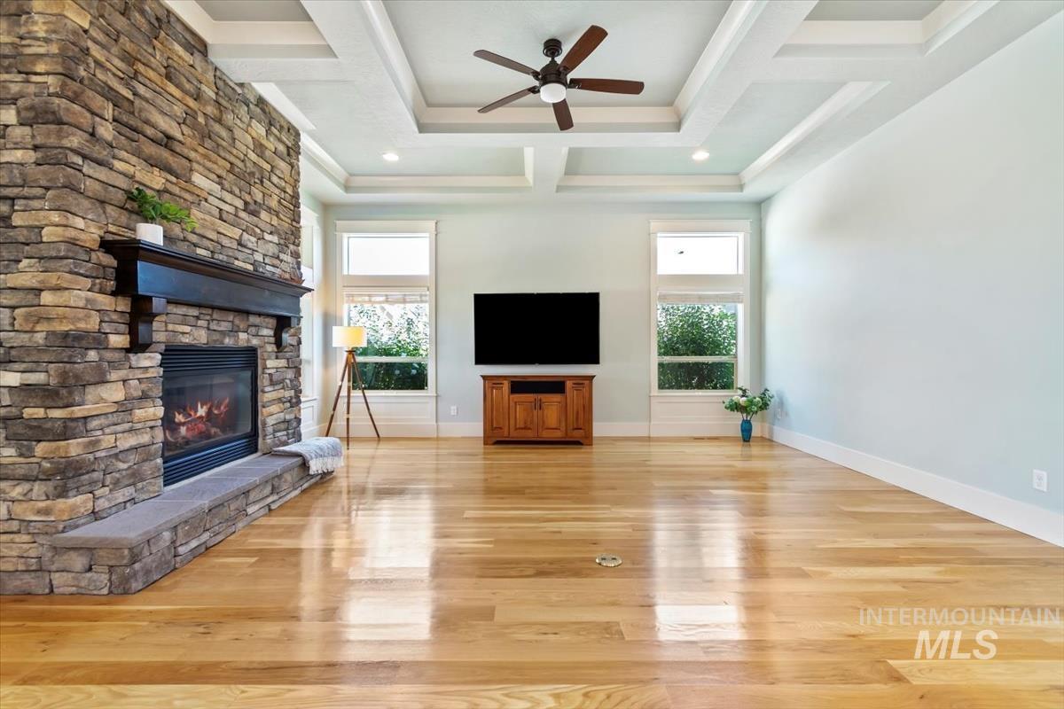 9852 W Golden Rain St Property Photo 7