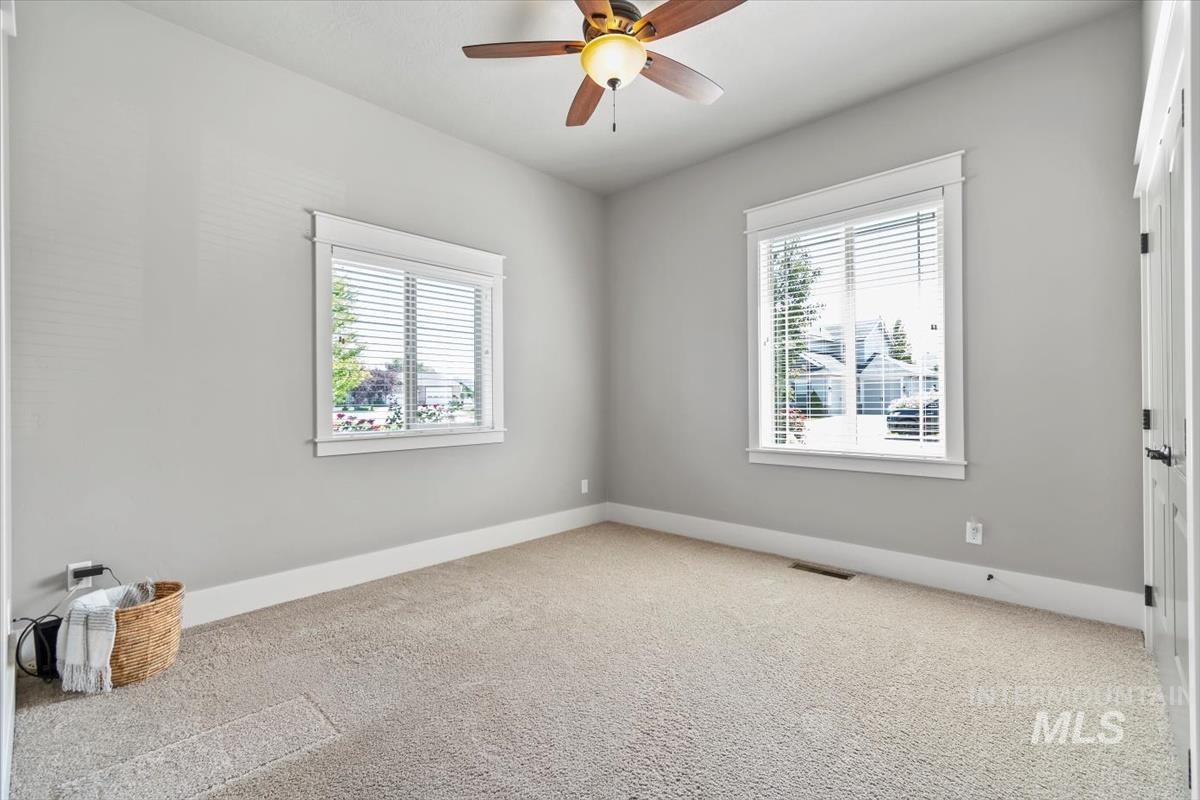 9852 W Golden Rain St Property Photo 26