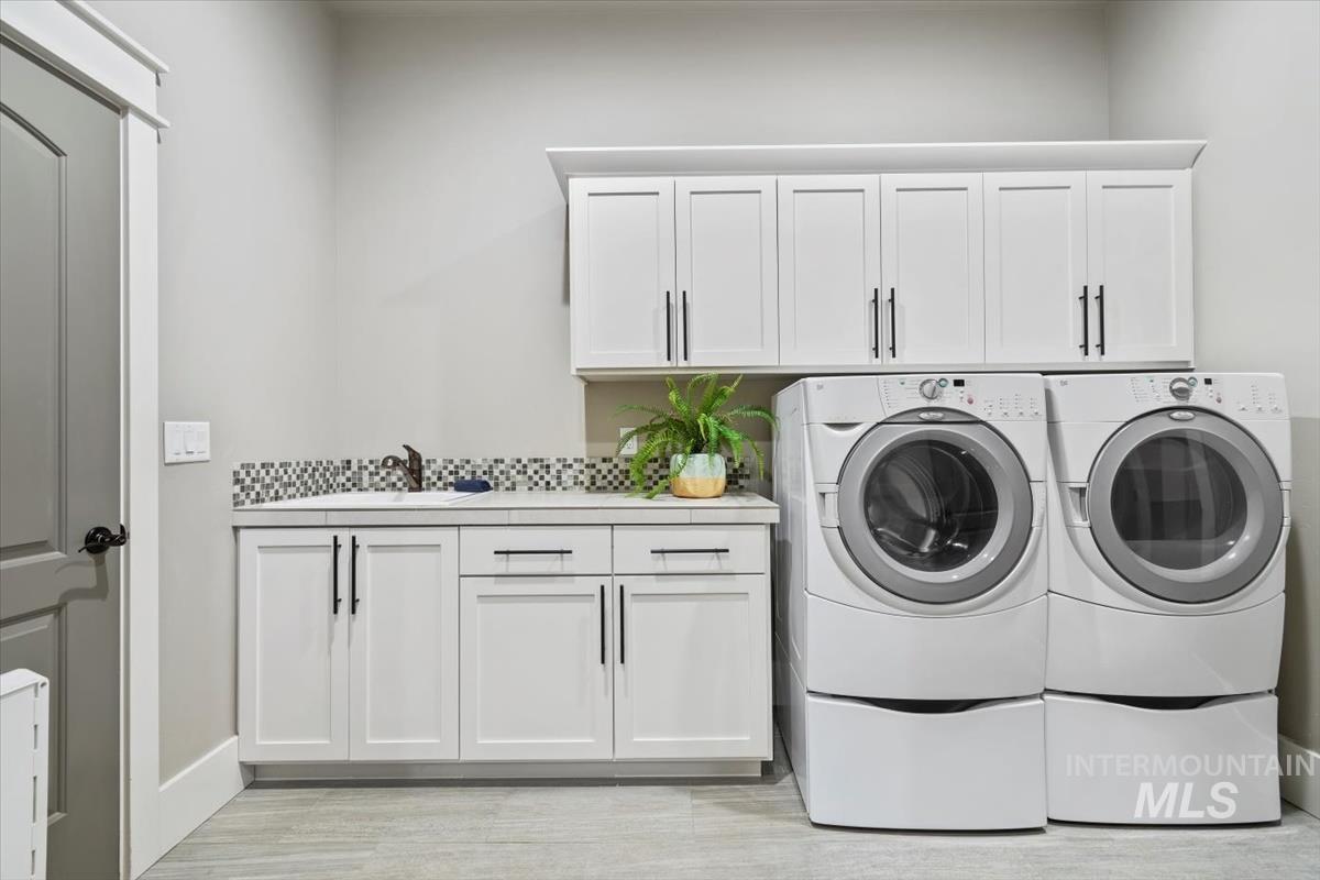 9852 W Golden Rain St Property Photo 39