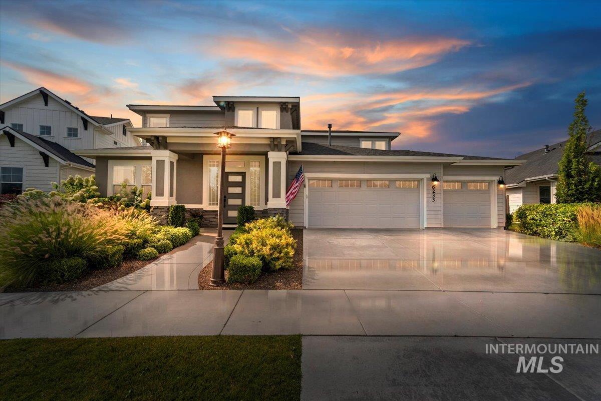 6233 S Hill Farm Way Property Photo 1