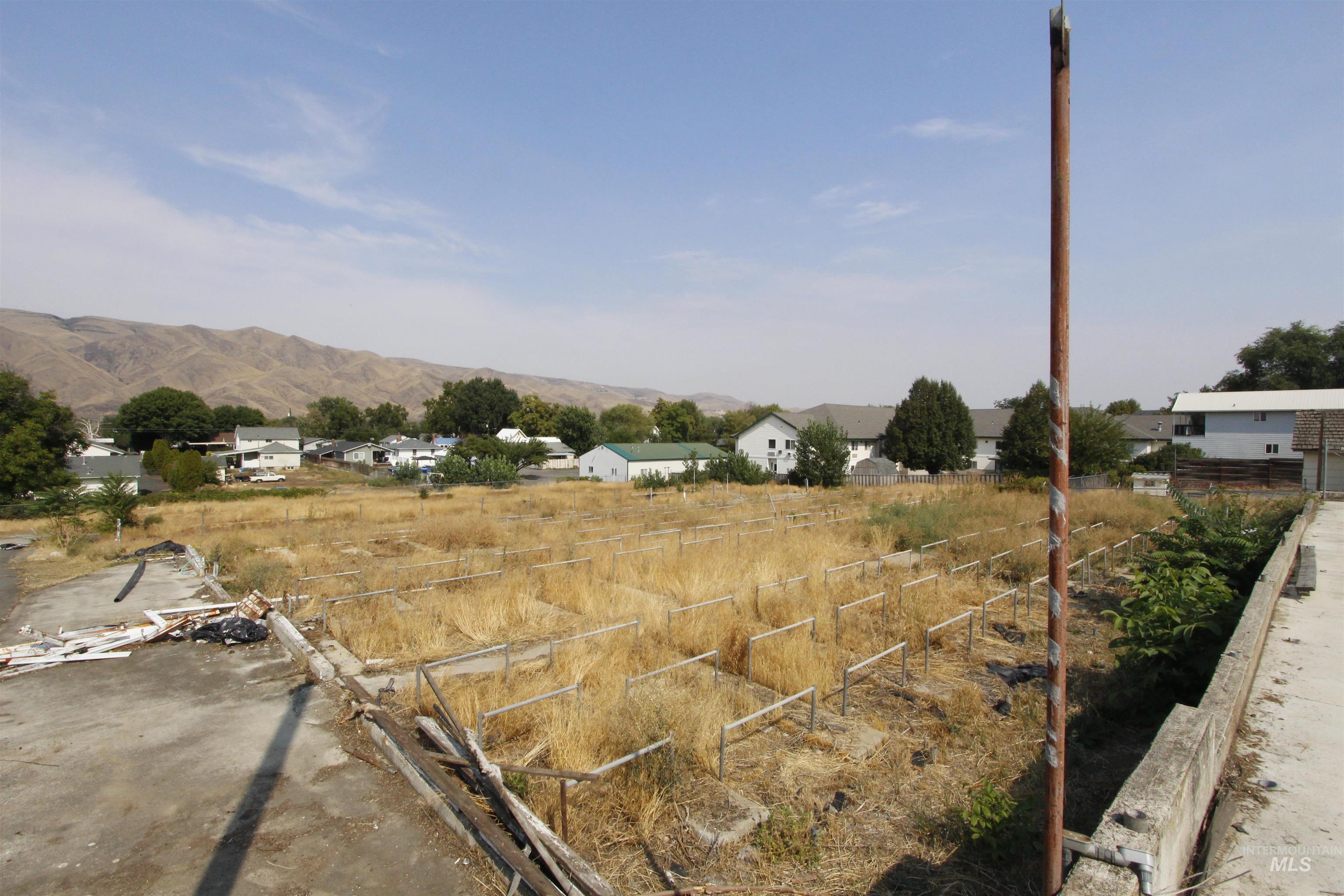 1246 & 1252 Chestnut St Property Photo 16