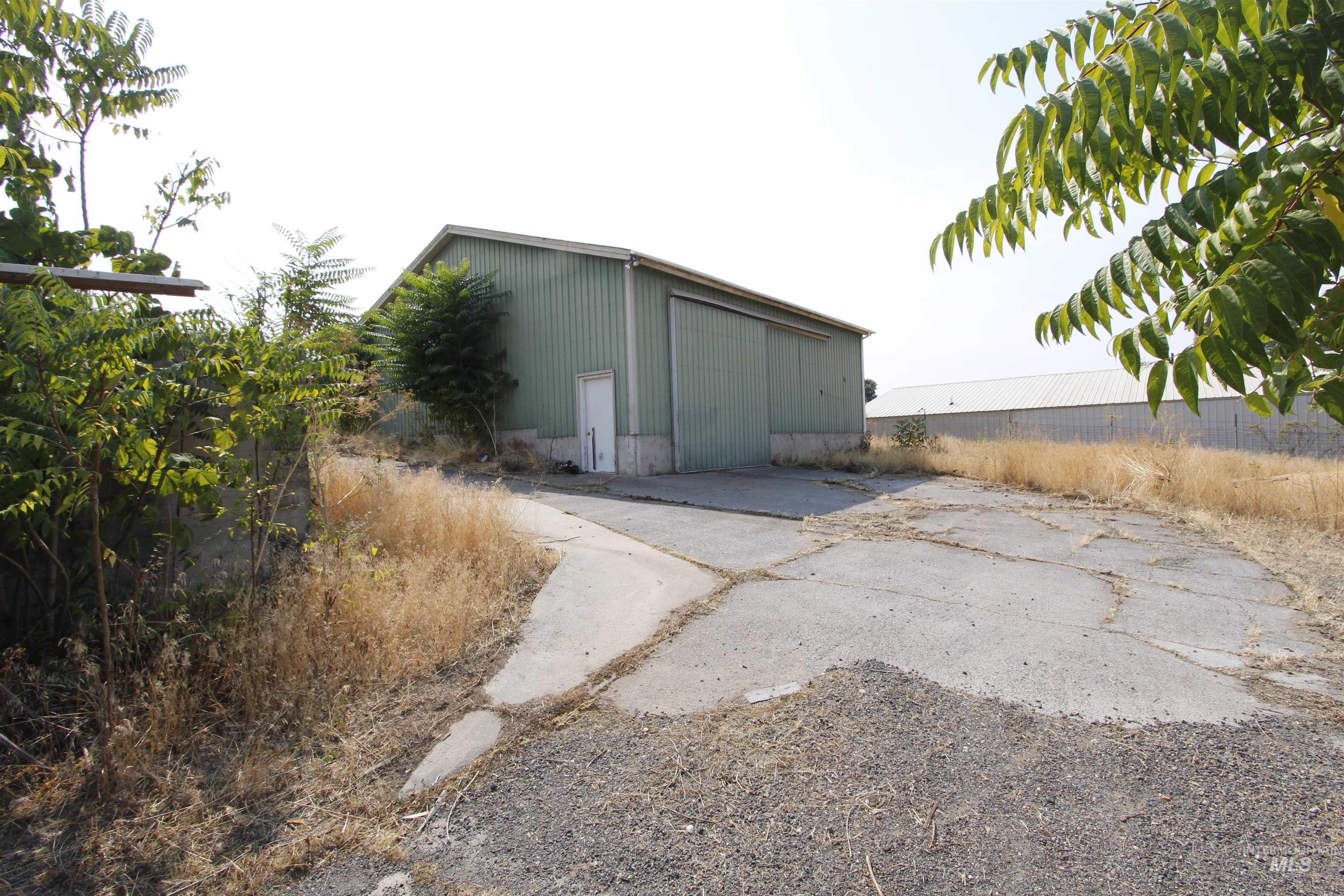 1246 & 1252 Chestnut St Property Photo 24