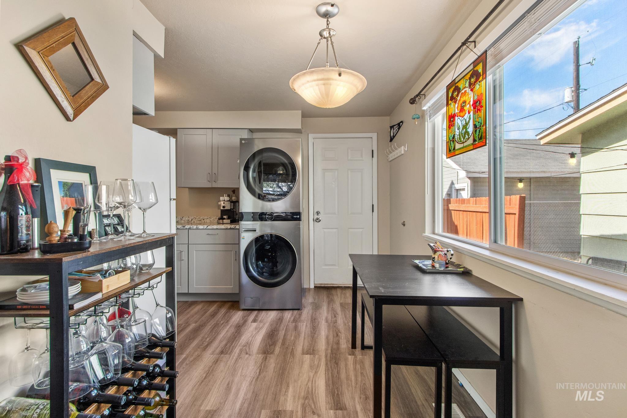 1213-1215 S Colorado Ave Property Photo 9