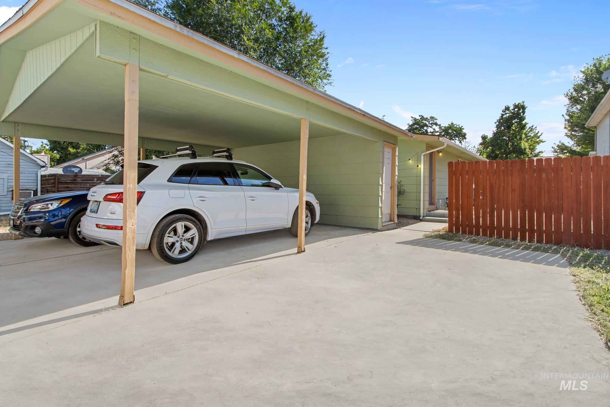 1213-1215 S Colorado Ave Property Photo 29