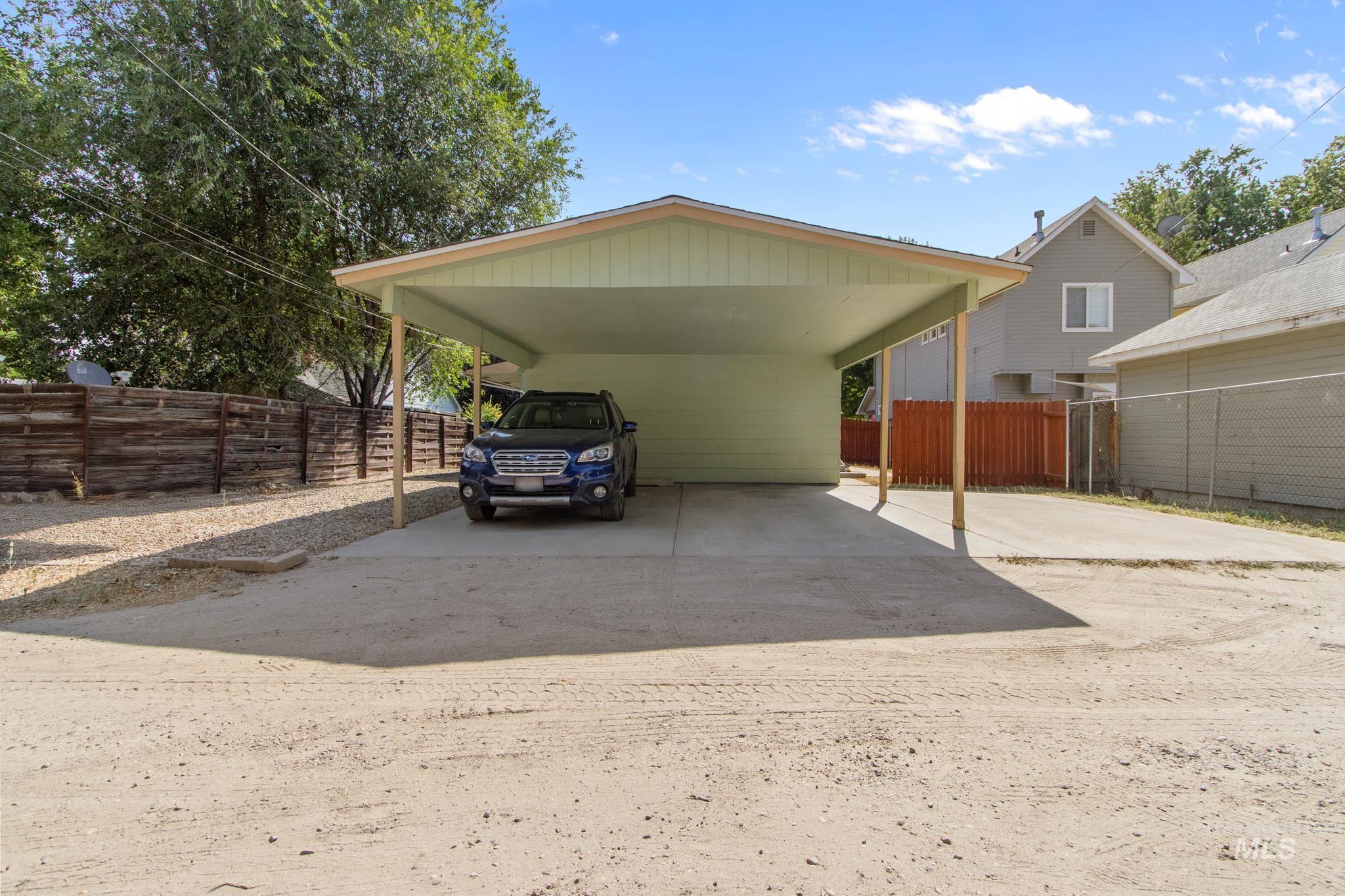 1213-1215 S Colorado Ave Property Photo 30