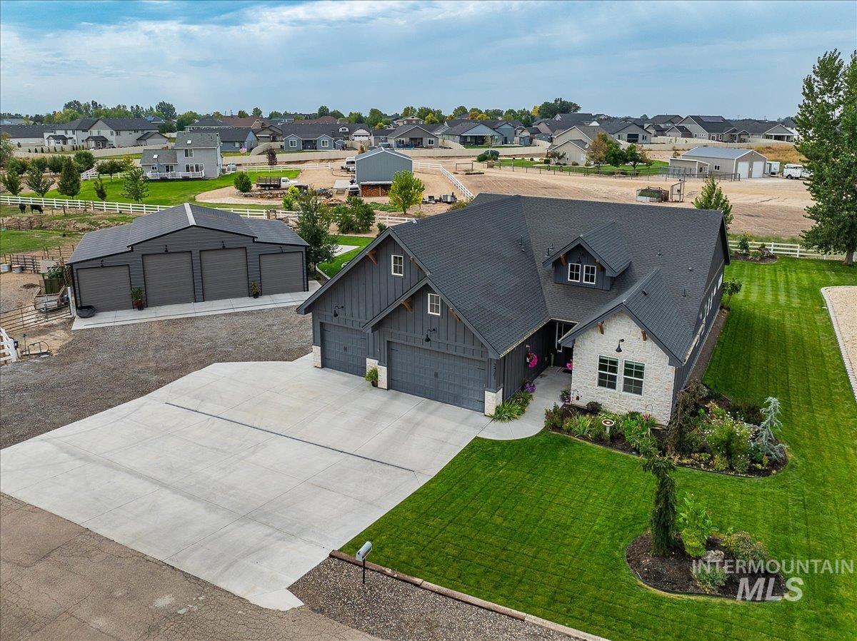 24301 Wanda Way Property Photo 1