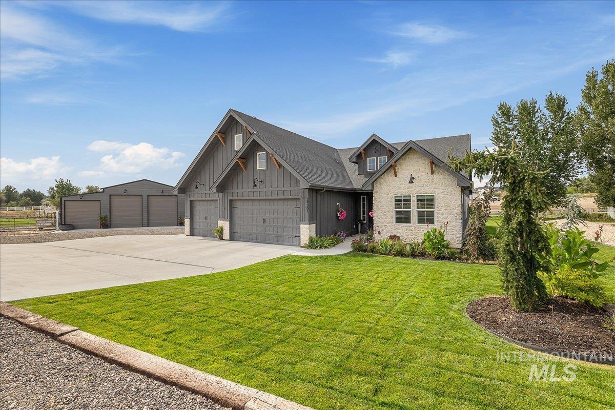 24301 Wanda Way Property Photo 8