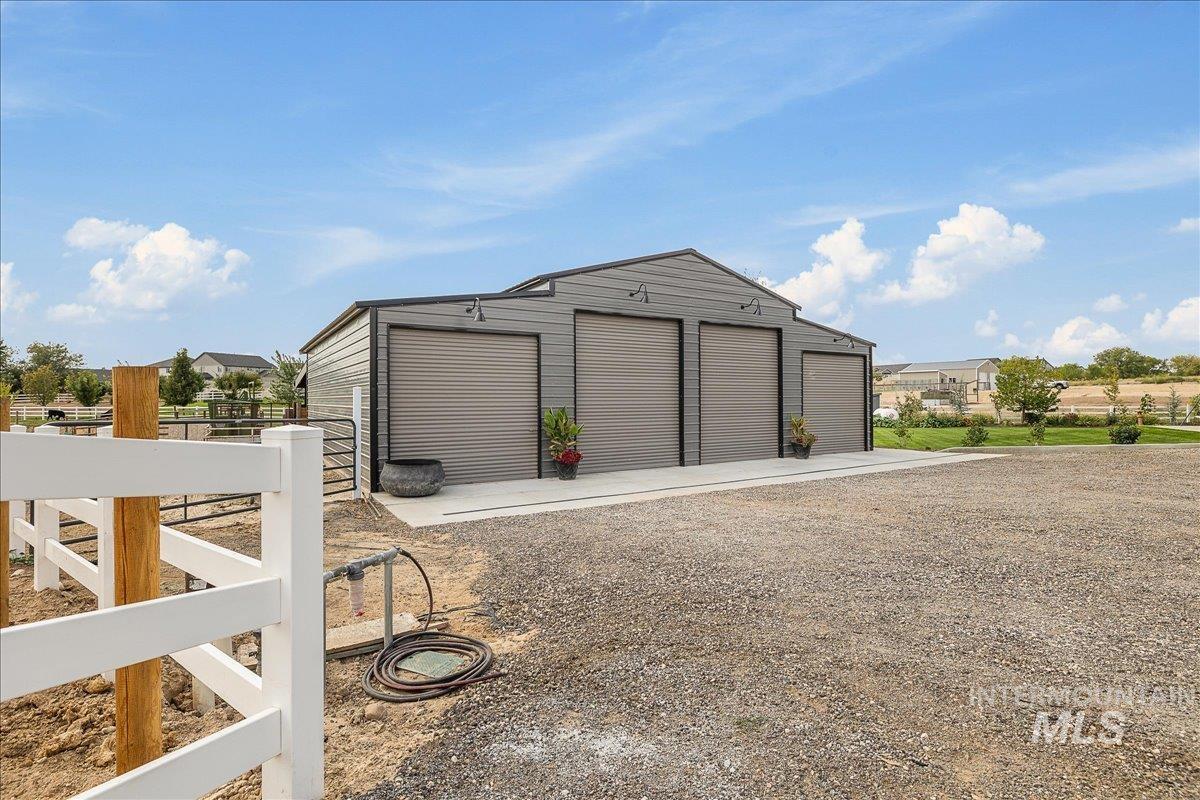 24301 Wanda Way Property Photo 38