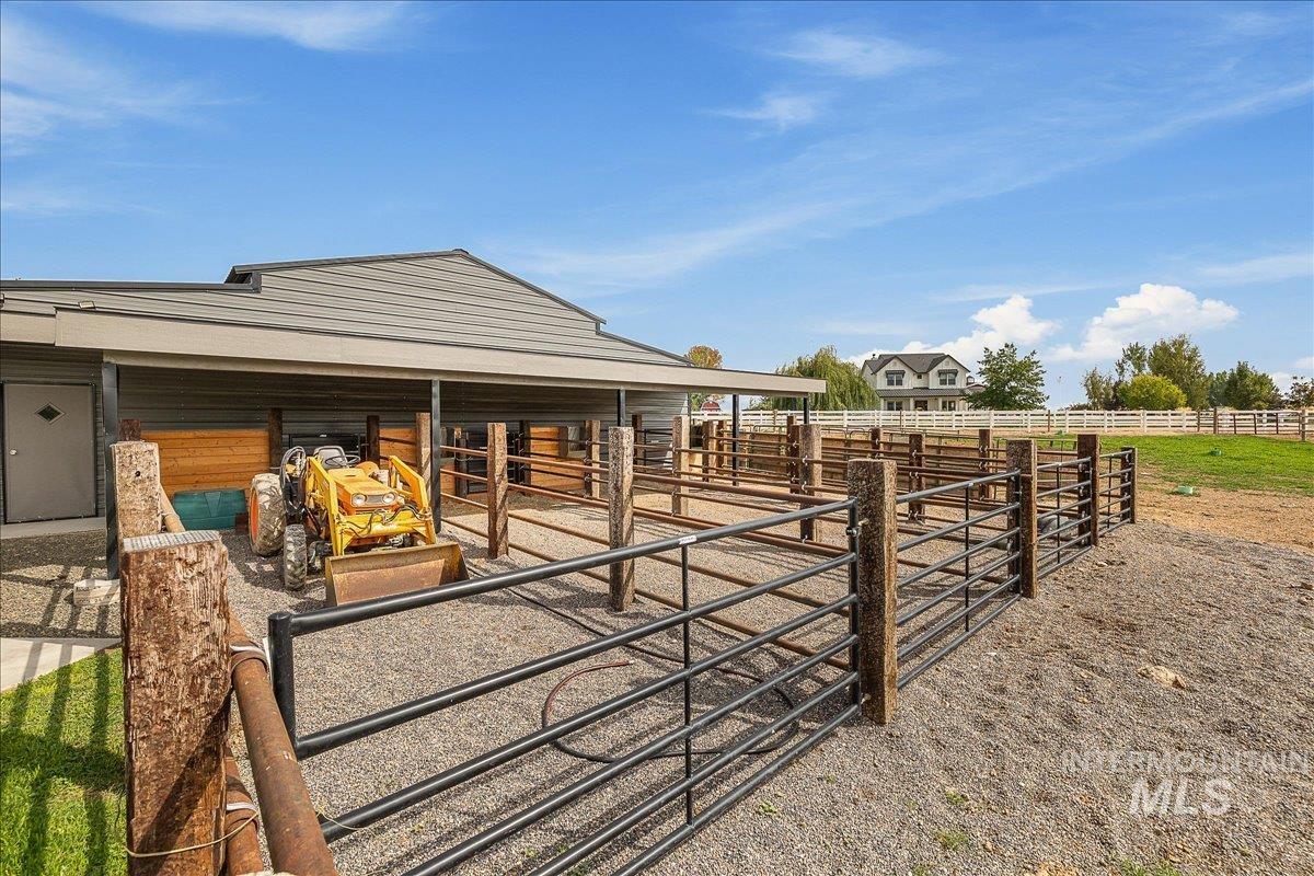 24301 Wanda Way Property Photo 42
