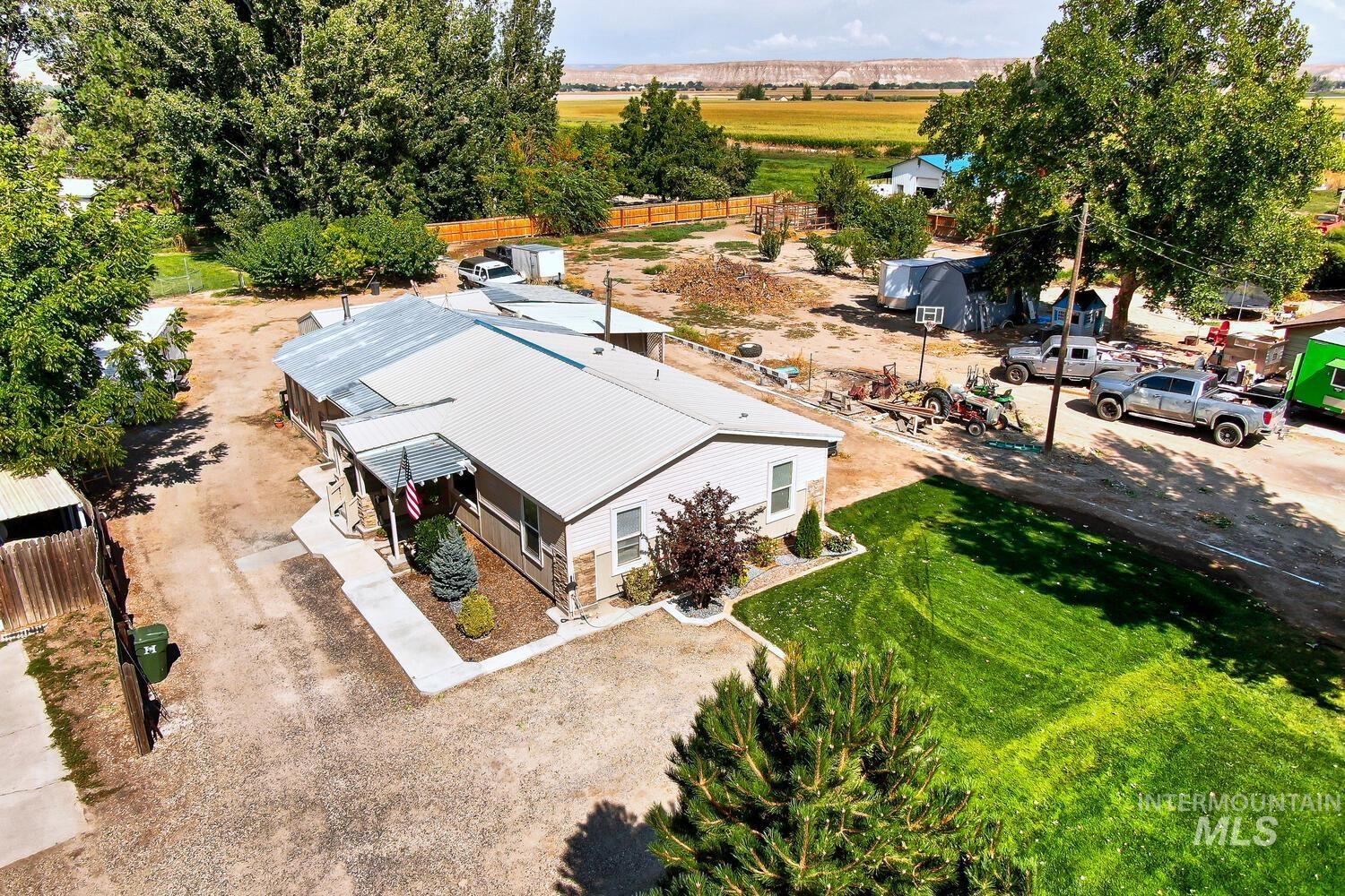 3334 Nw 2nd Ave Property Photo 1