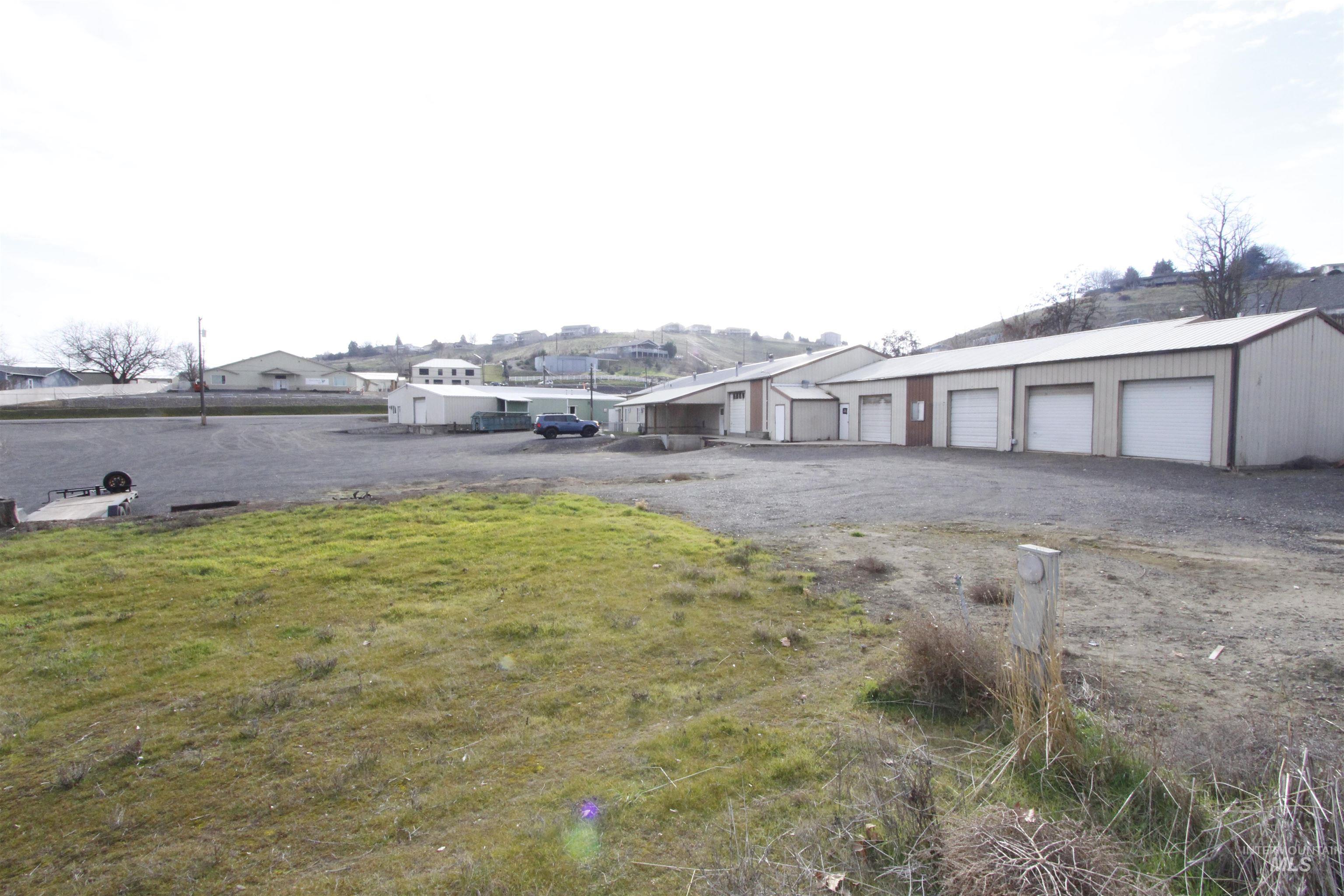 1482 & 1484 16th Ave Property Photo 43