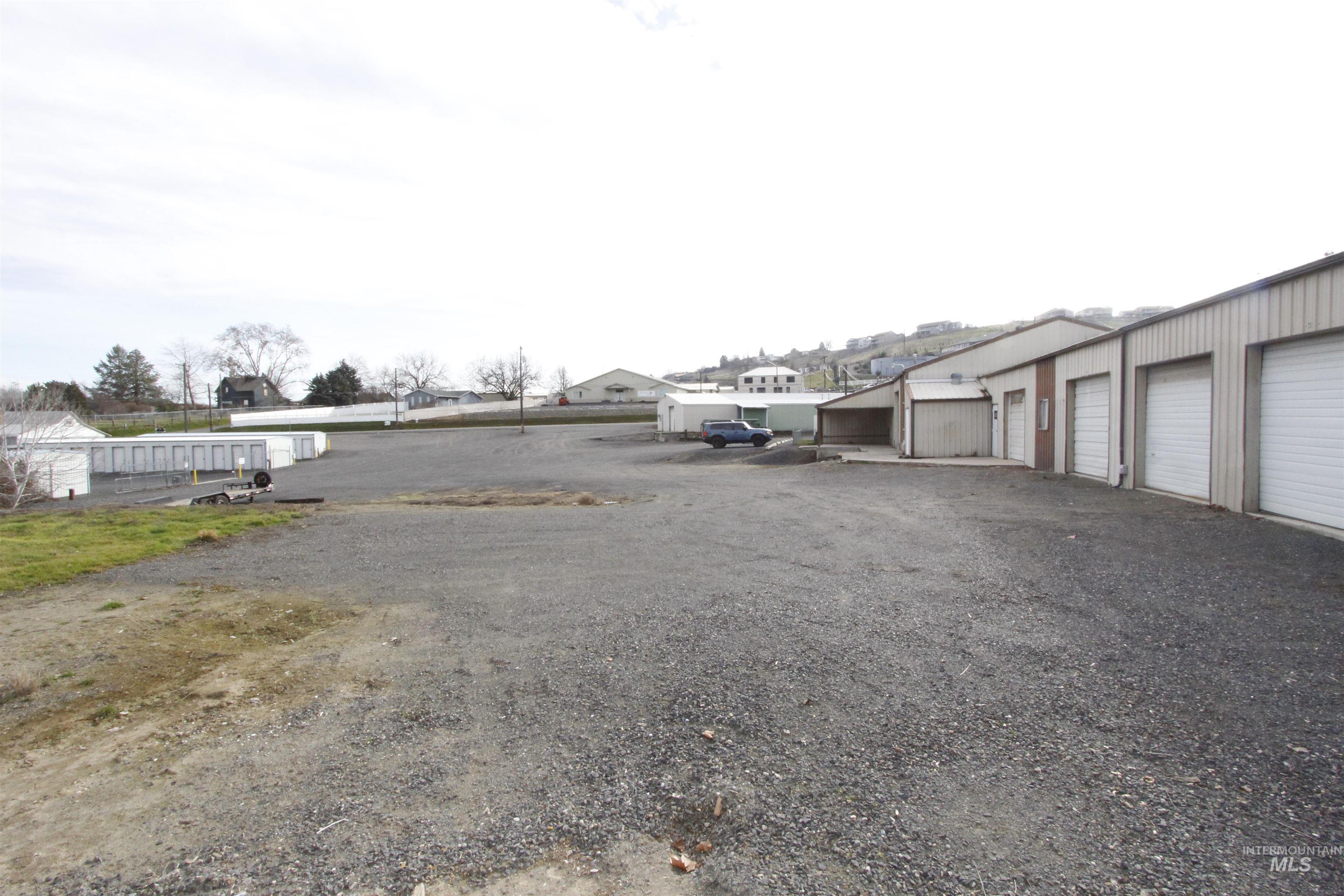 1482 & 1484 16th Ave Property Photo 44