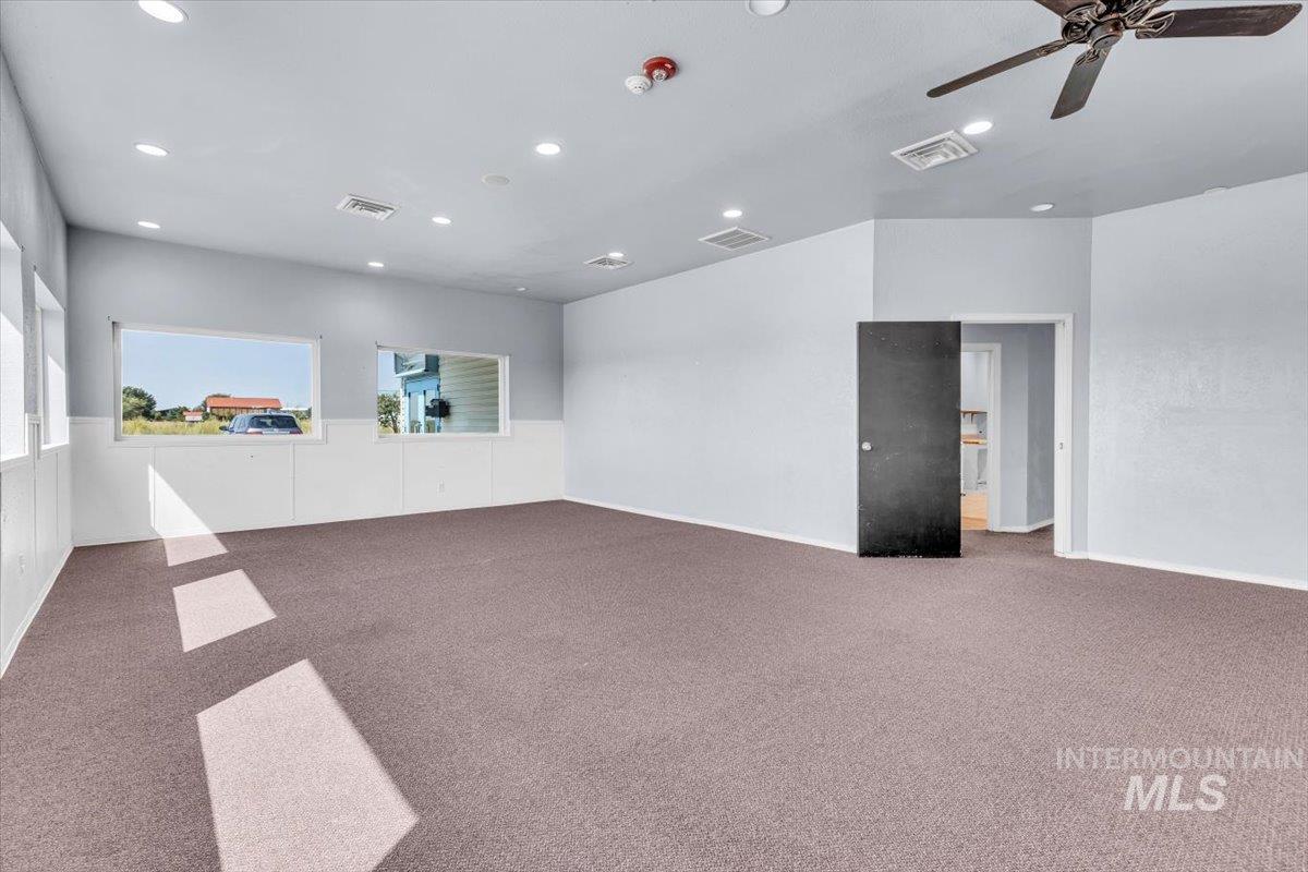 2155-2195 Airbase Rd Property Photo 9