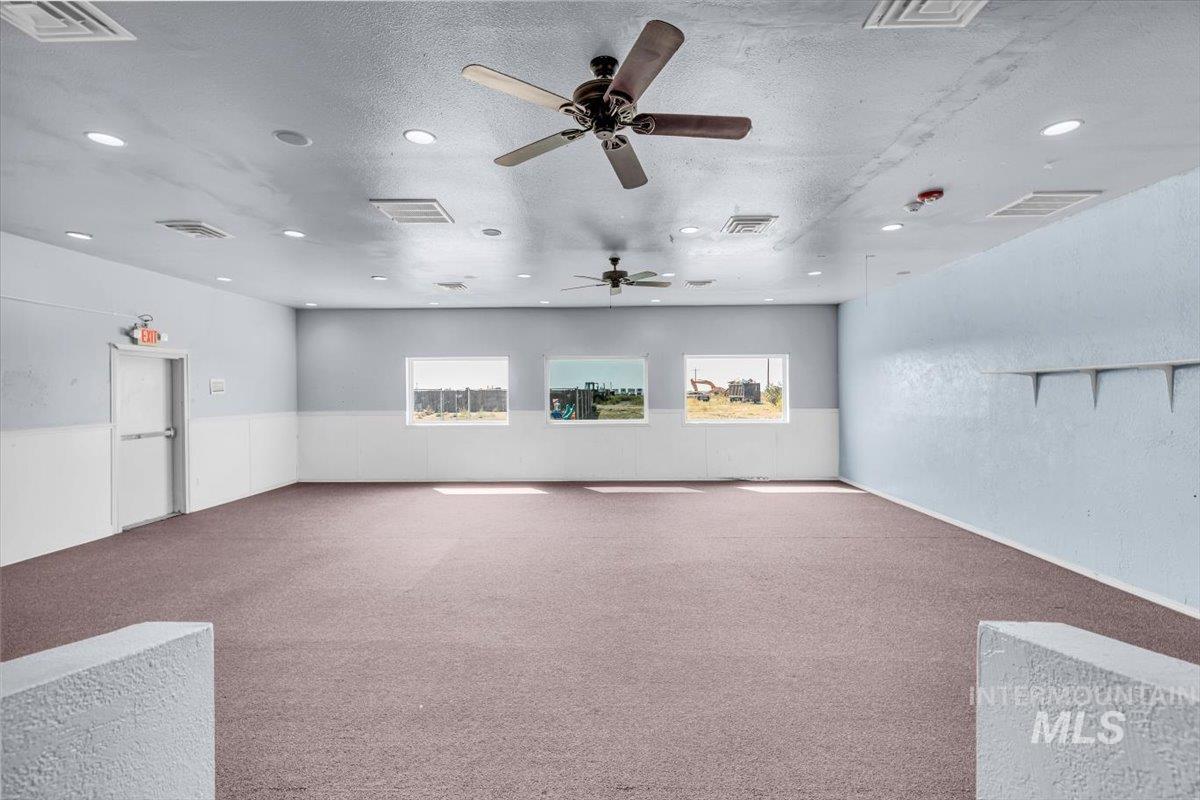 2155-2195 Airbase Rd Property Photo 10