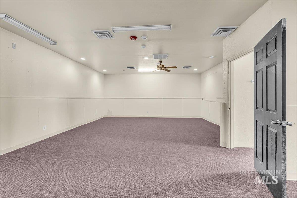 2155-2195 Airbase Rd Property Photo 12