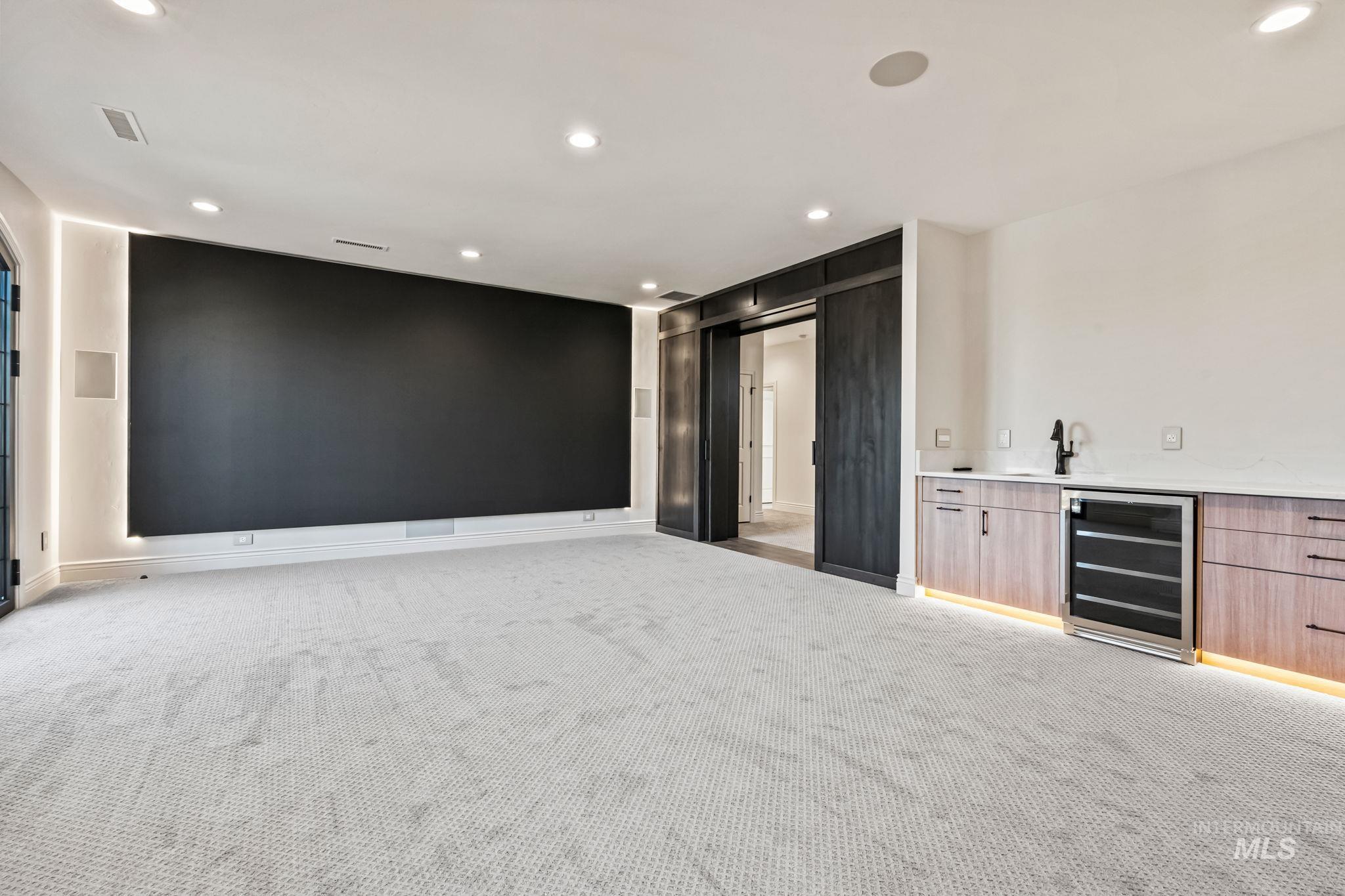 6362 Salmon Falls Ln Property Photo 27
