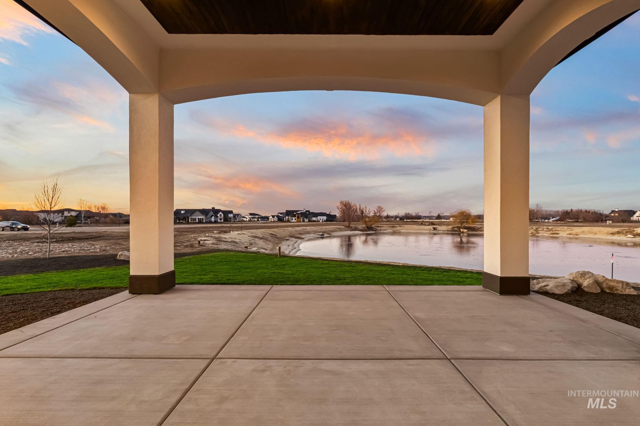 6362 Salmon Falls Ln Property Photo 35