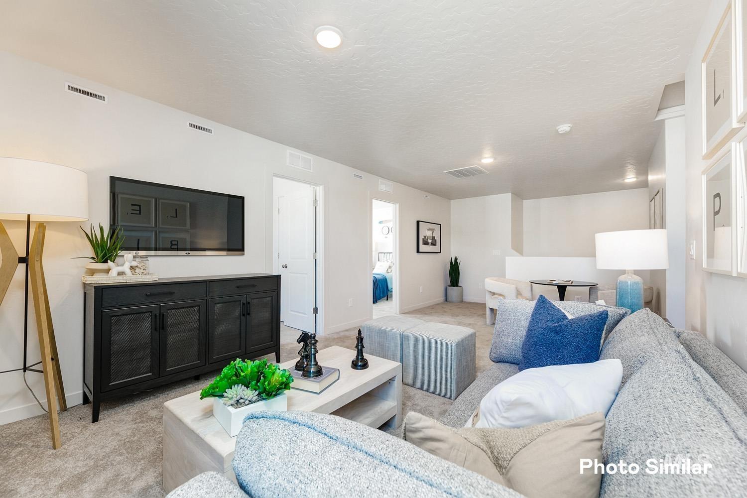 2468 W Pollinator Dr Property Photo 16